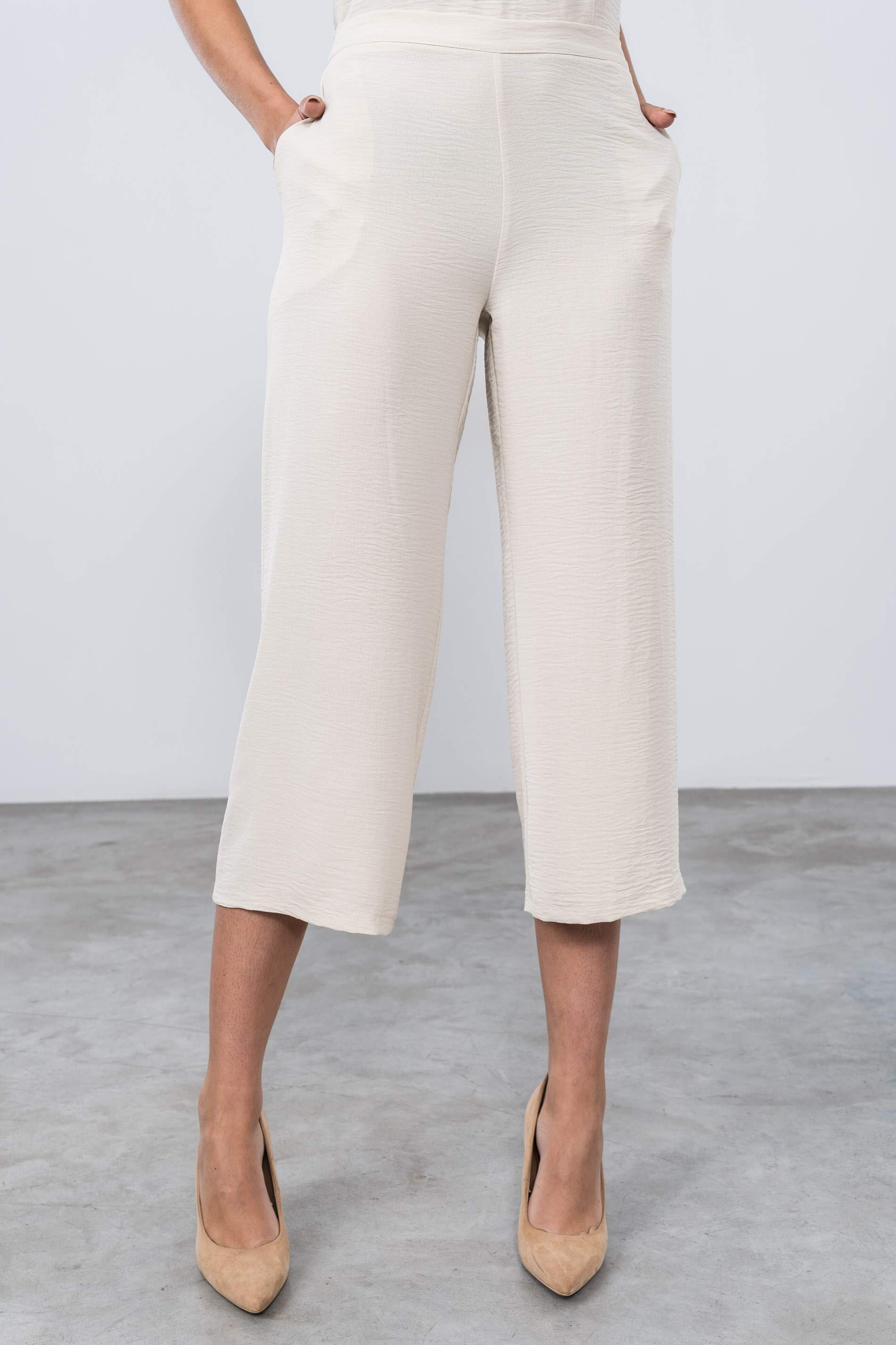 PANTALÓN CROP BEIGE