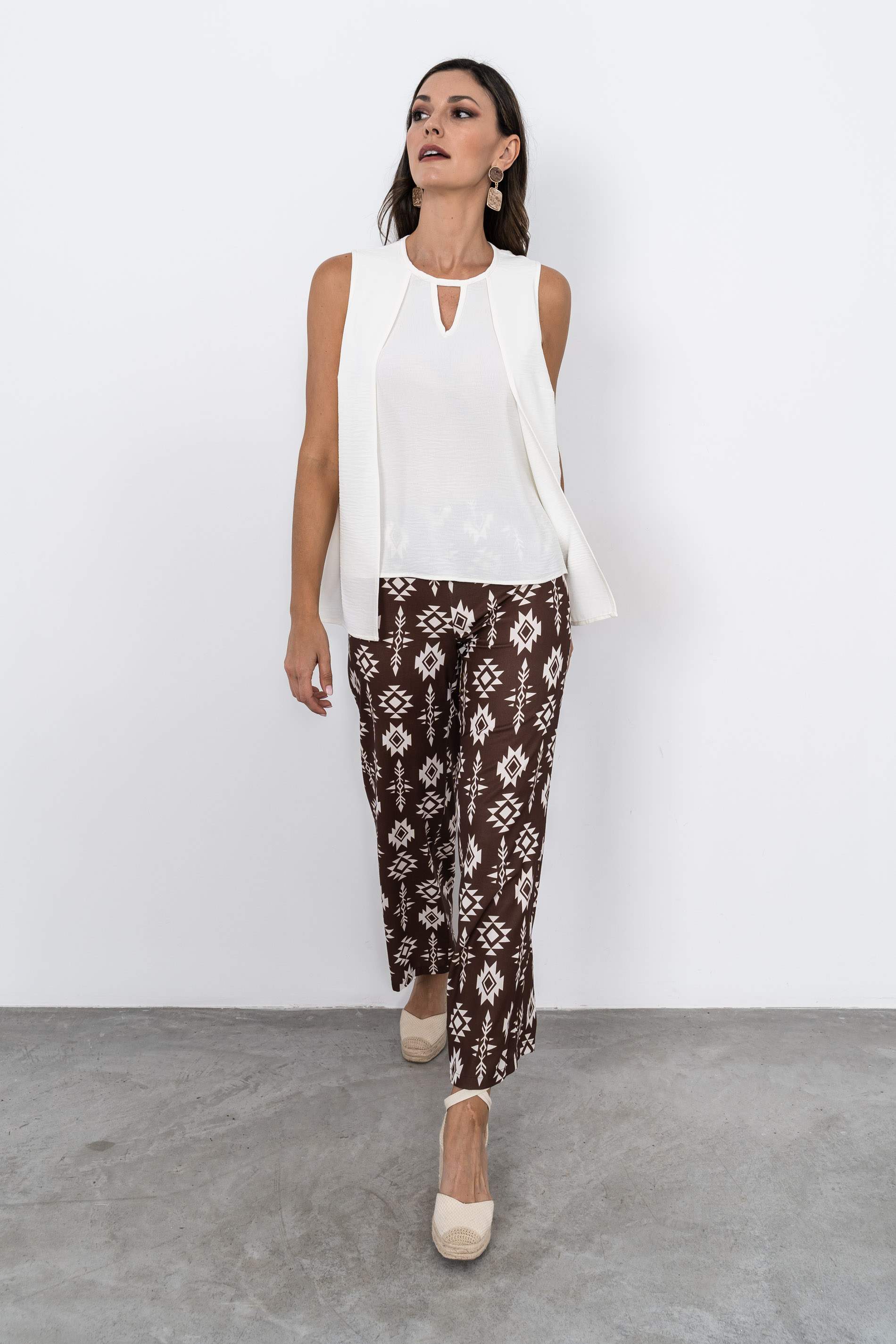 PANTALÓN ESTAMPADO AZTECA MARRÓN