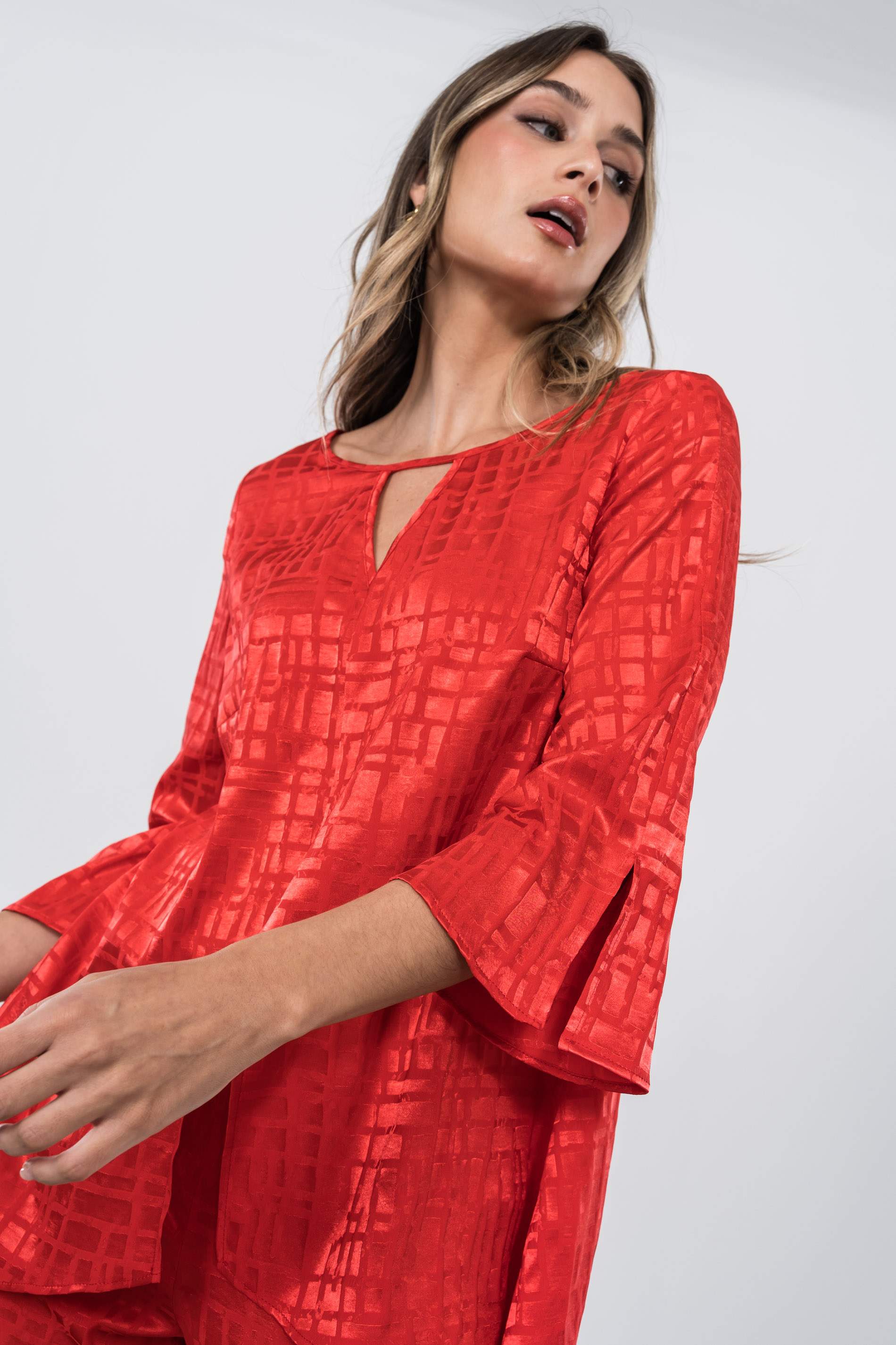 BLUSÓN JACQUARD SATINADO