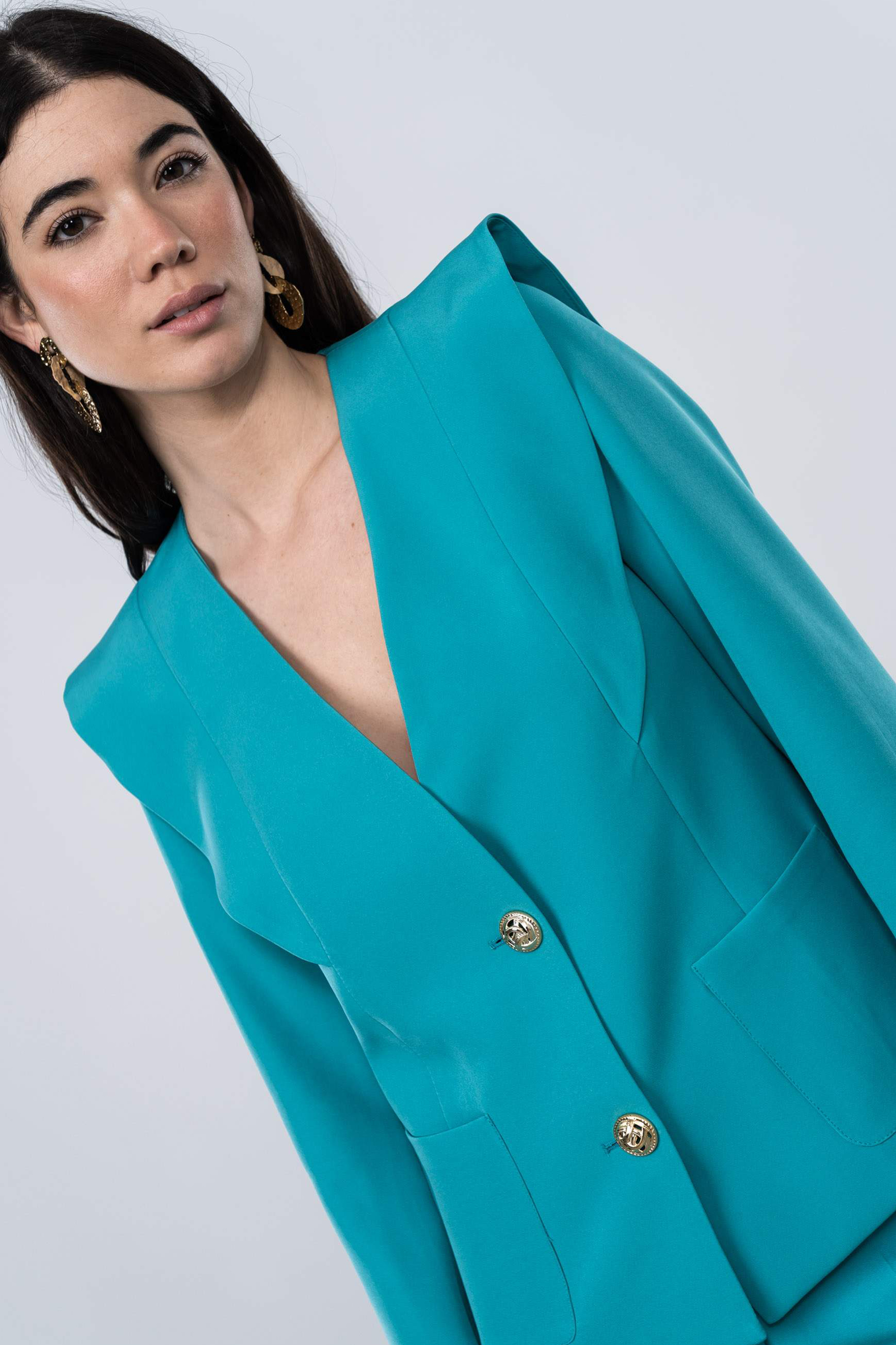 CHAQUETA DISEÑO BOTÓN ORO TURQUESA