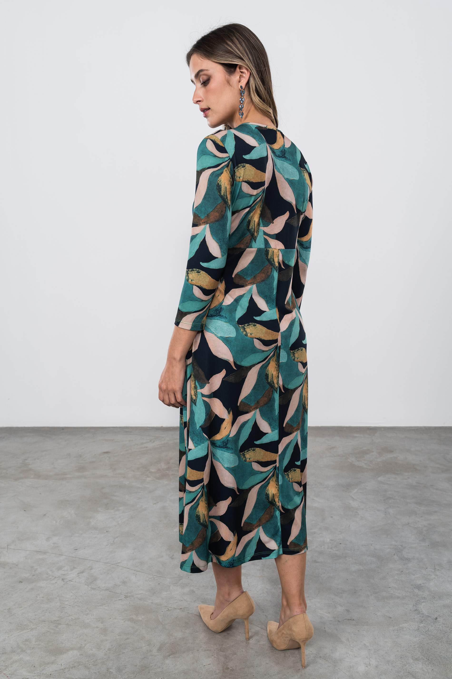 VESTIDO NUDO HOJAS