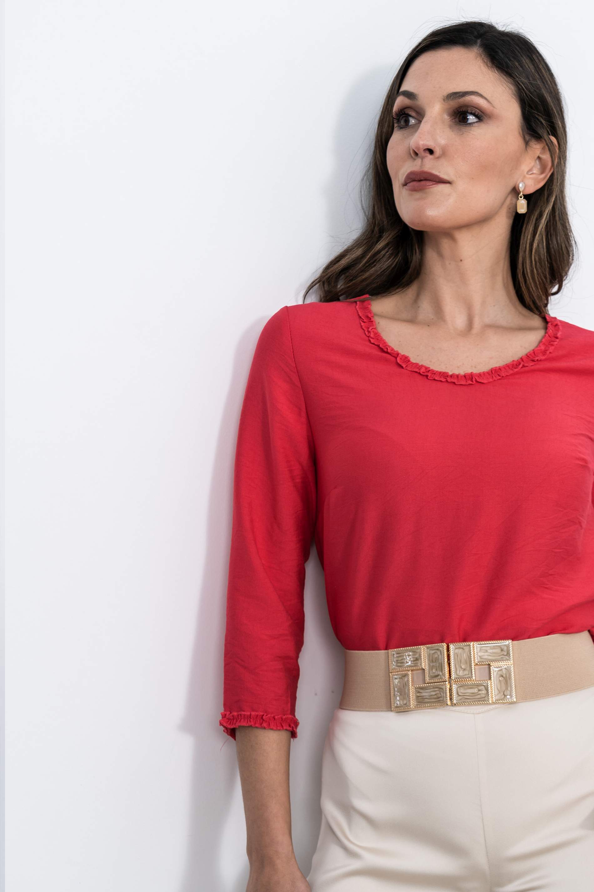 BLUSA VOLANTITO DECORATIVO FRESA