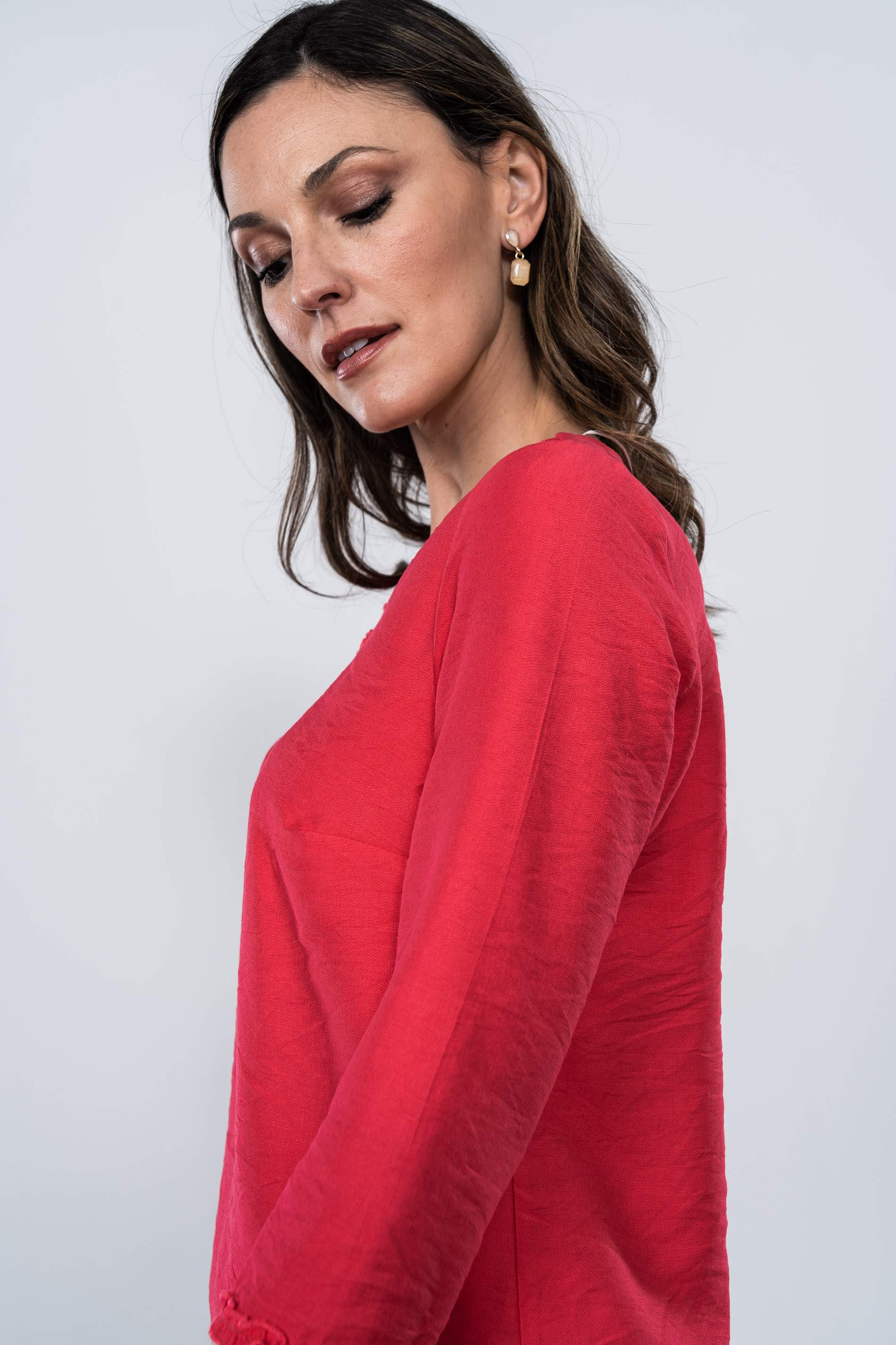 BLUSA VOLANTITO DECORATIVO FRESA