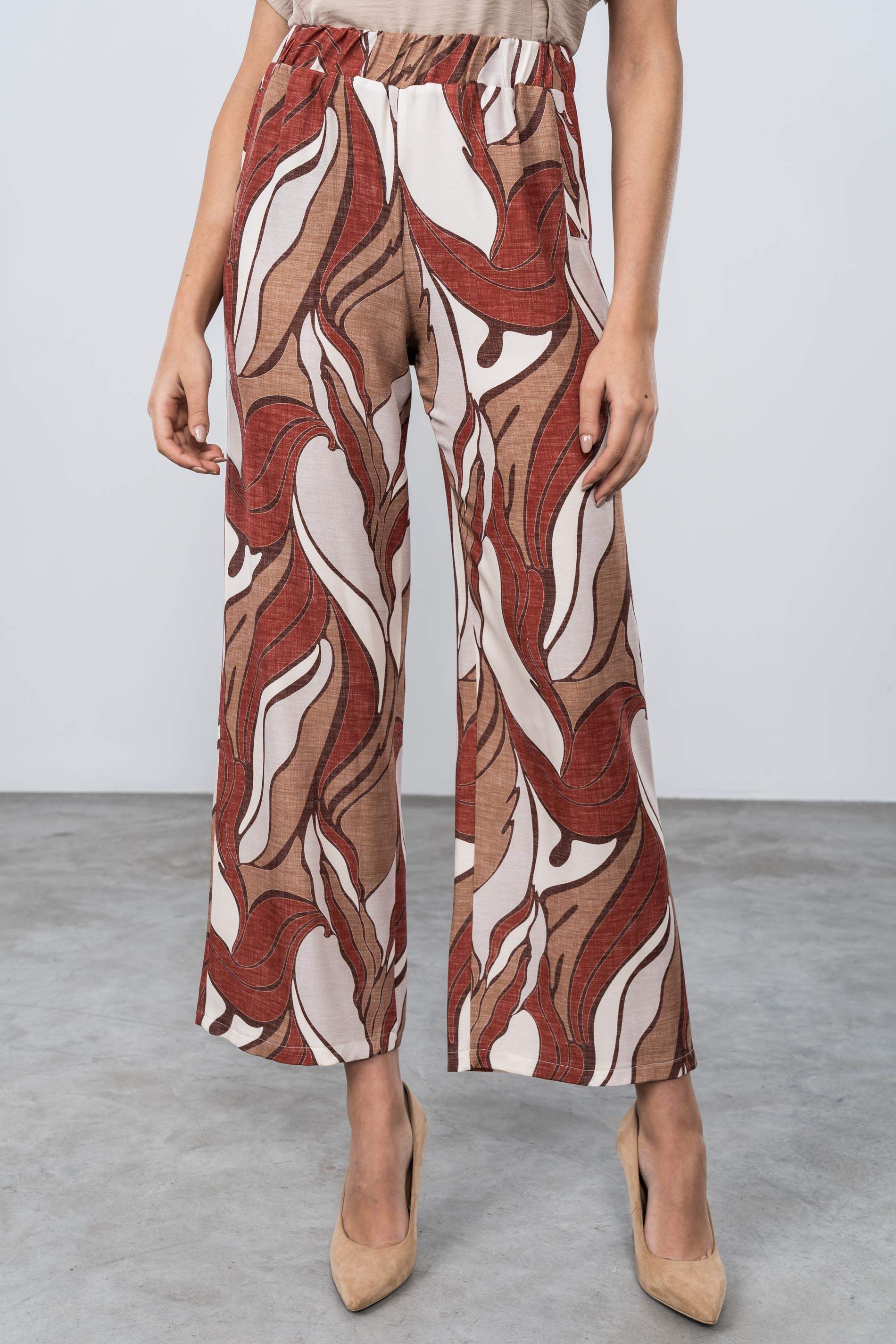PANTALÓN ESTAMPADO HOJAS