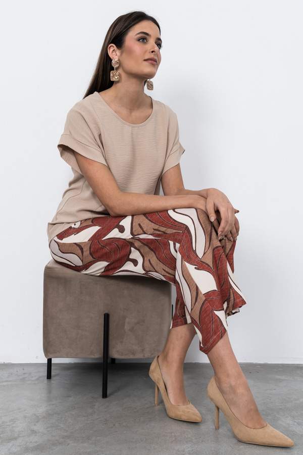 PANTALÓN ESTAMPADO HOJAS