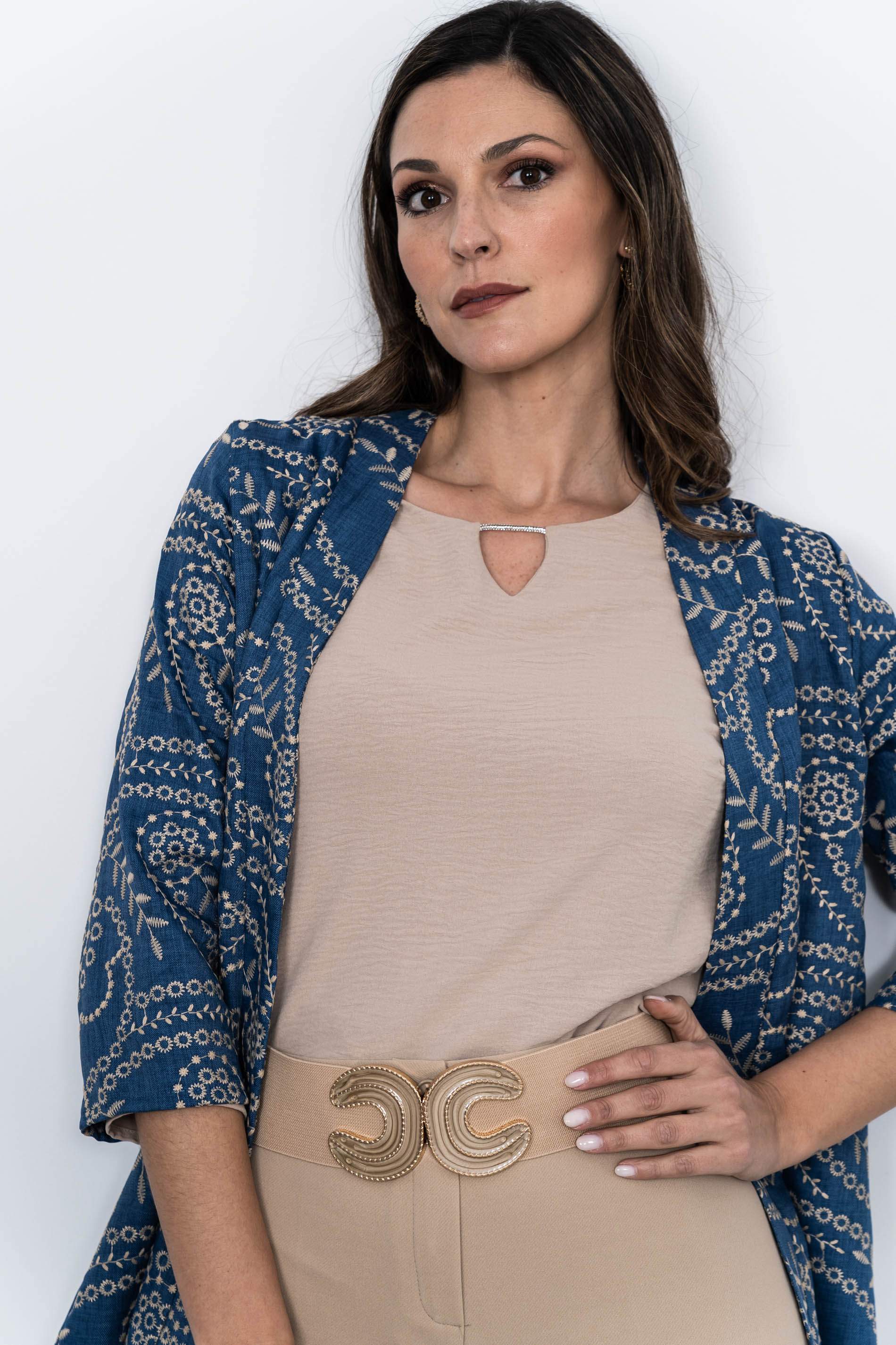 KIMONO BORDADO