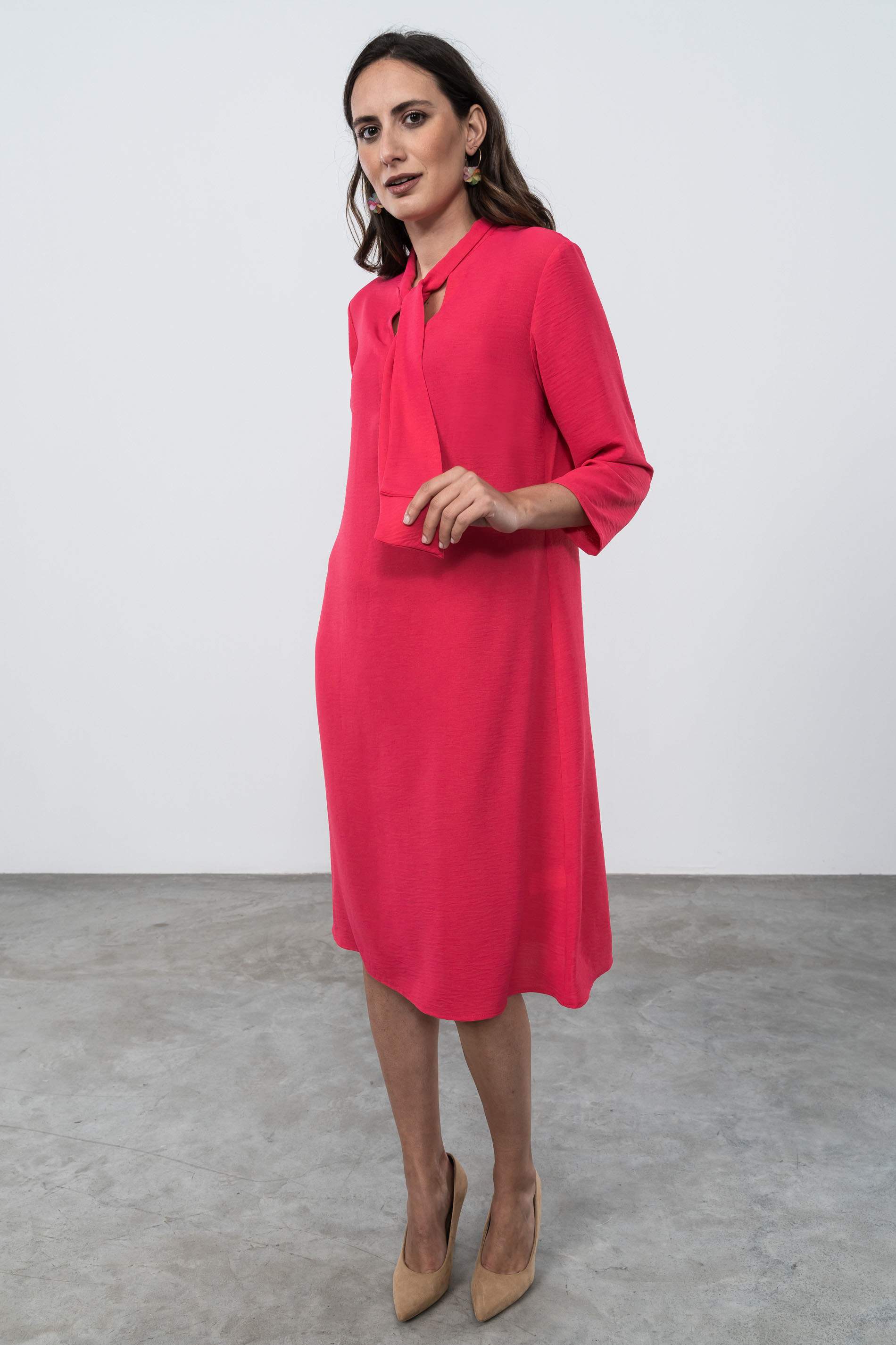 VESTIDO LAZADA ESCOTE FRESA