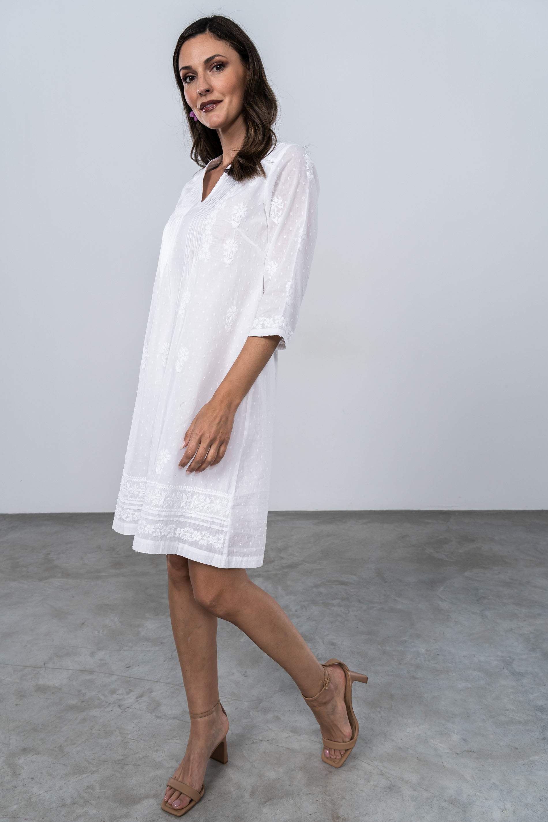 VESTIDO BORDADO JARETAS BLANCO