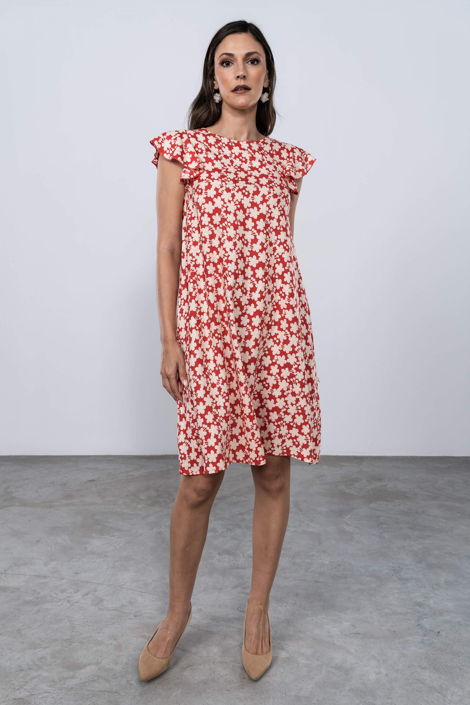 VESTIDO FLORAL MANGAS CAPAS ROJO
