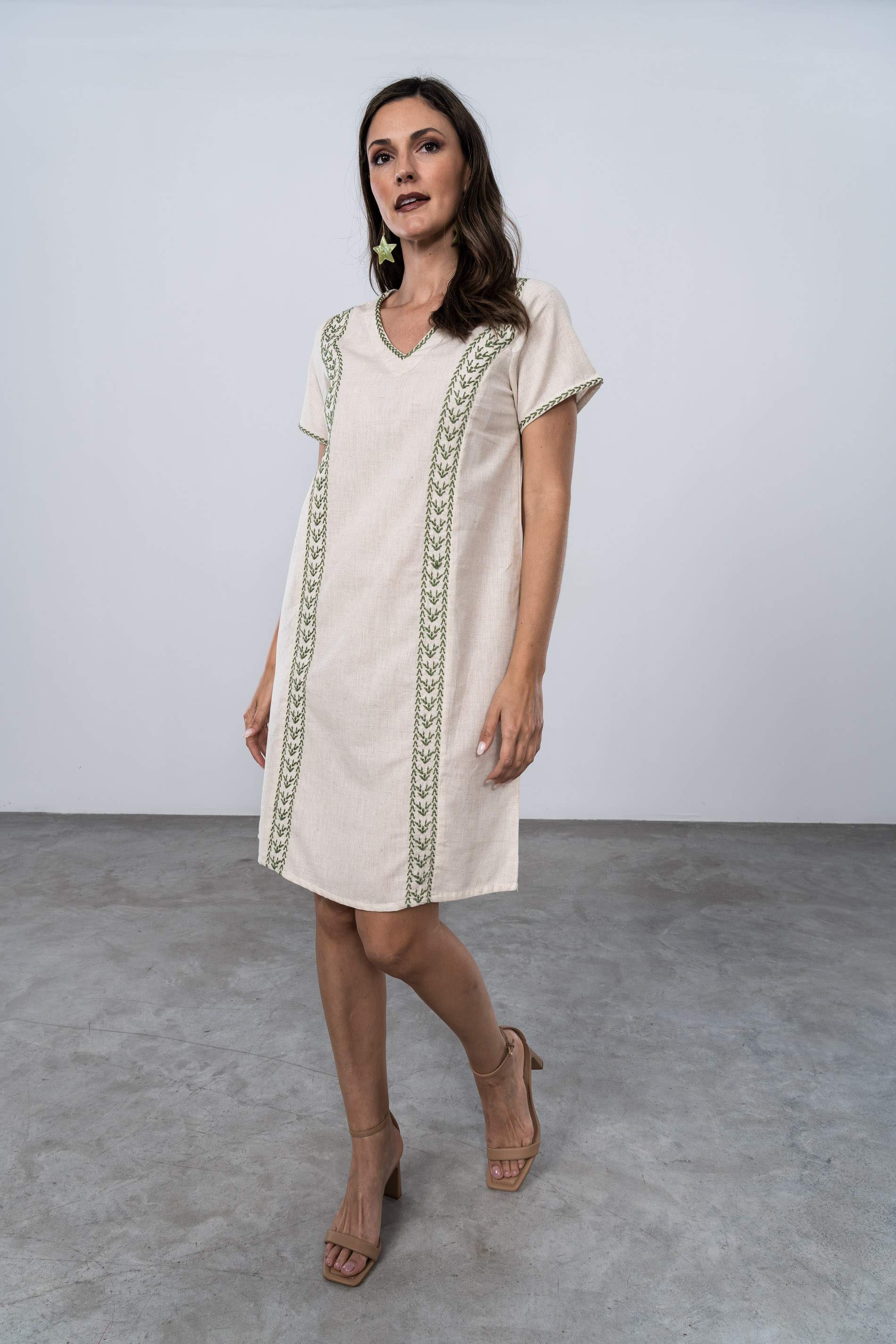 VESTIDO BORDADO ESPIGA BEIGE