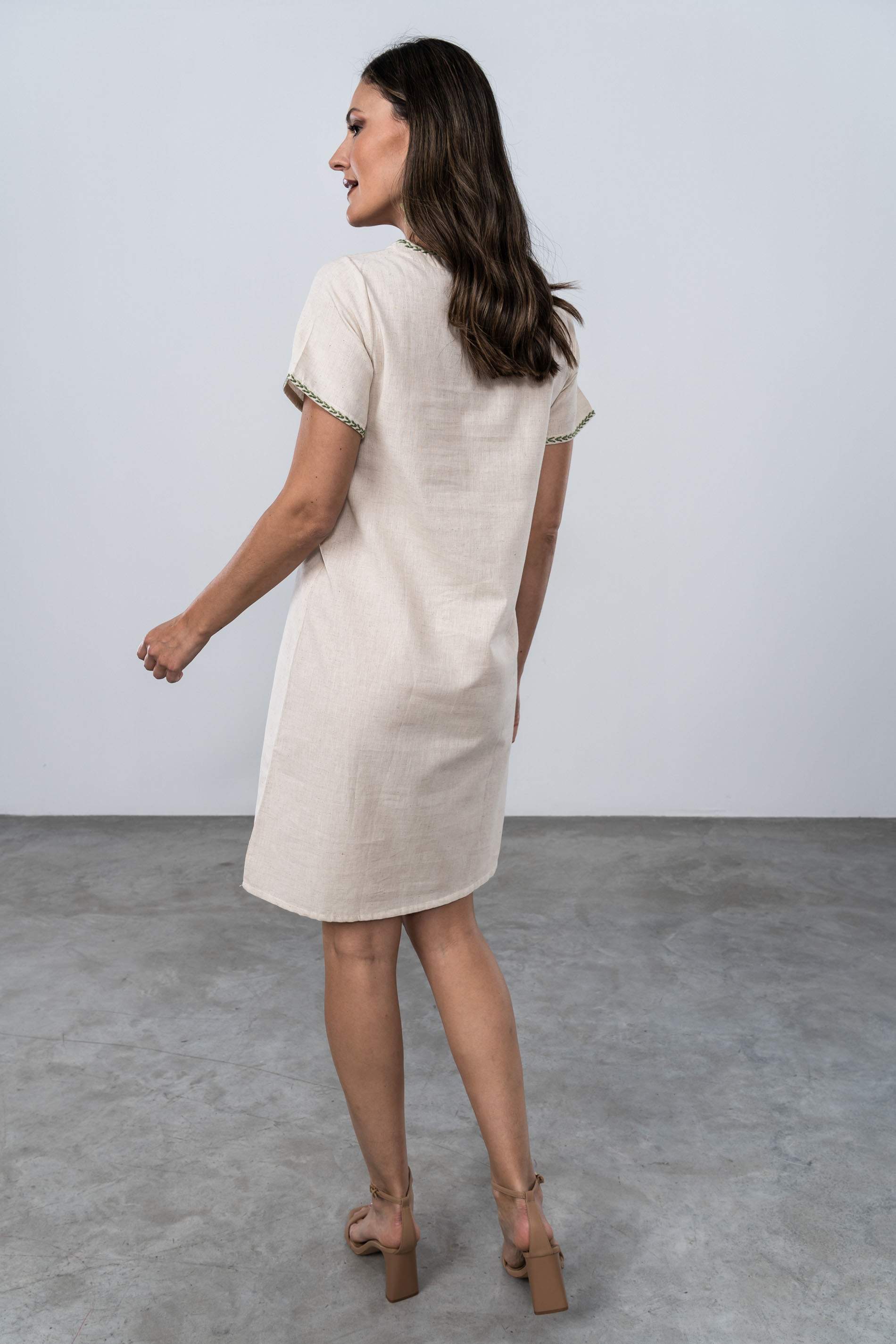 VESTIDO BORDADO ESPIGA BEIGE