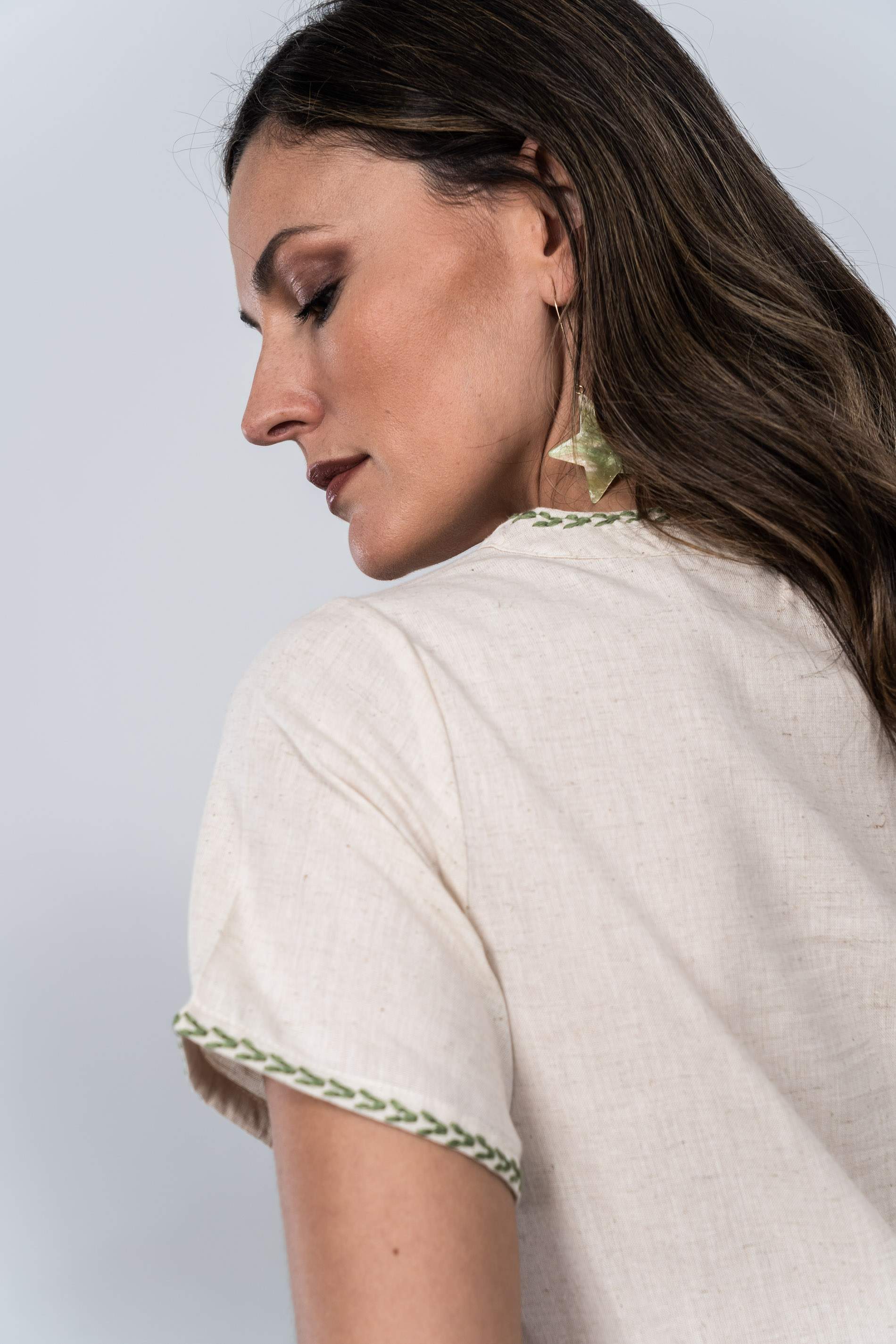 VESTIDO BORDADO ESPIGA BEIGE