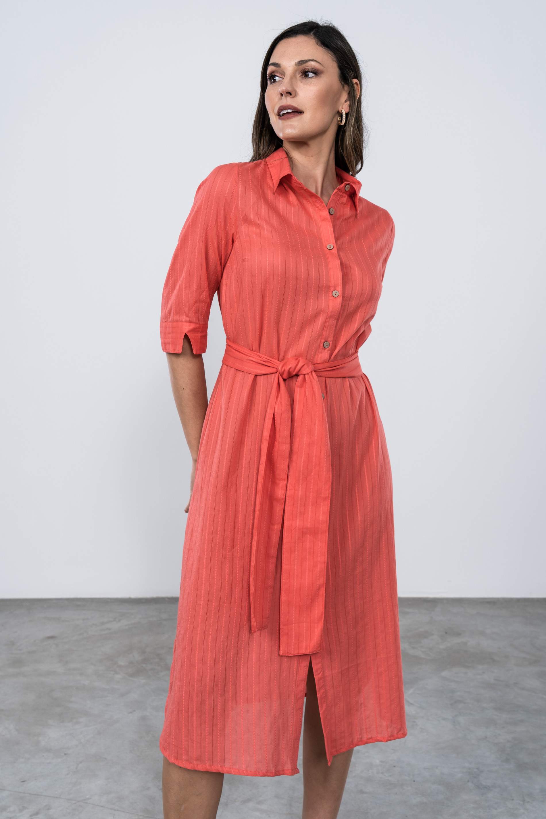 VESTIDO CAMISERO TEXTURA CORAL