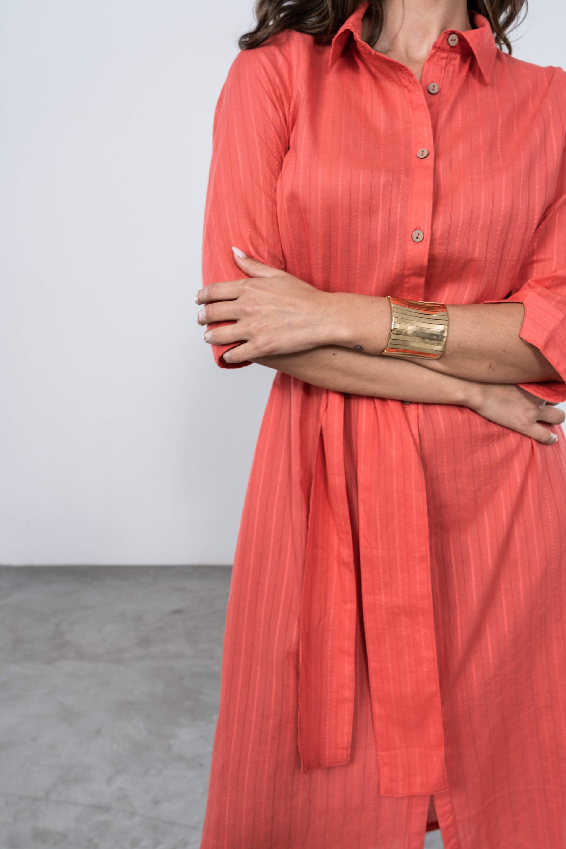 VESTIDO CAMISERO TEXTURA CORAL