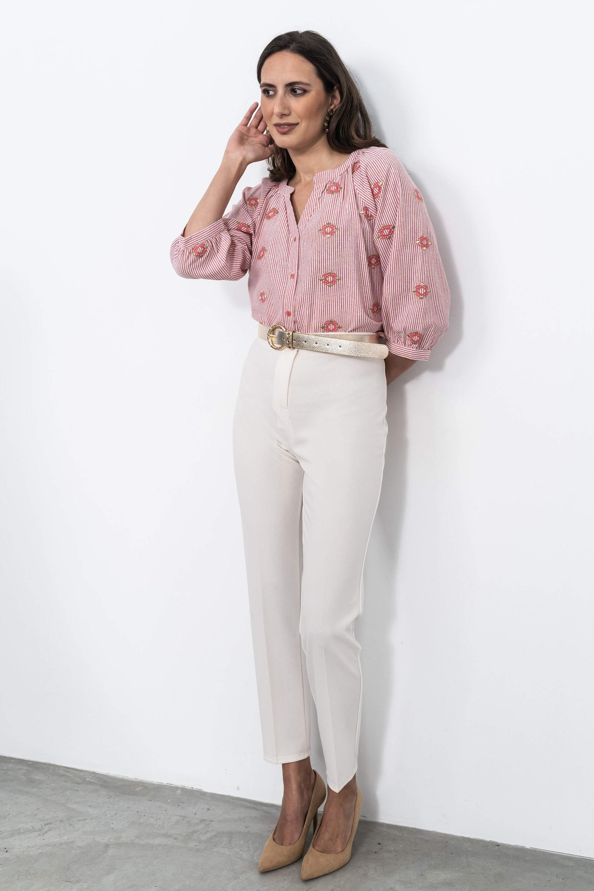 BLUSA RAYAS BORDADOS ROJO