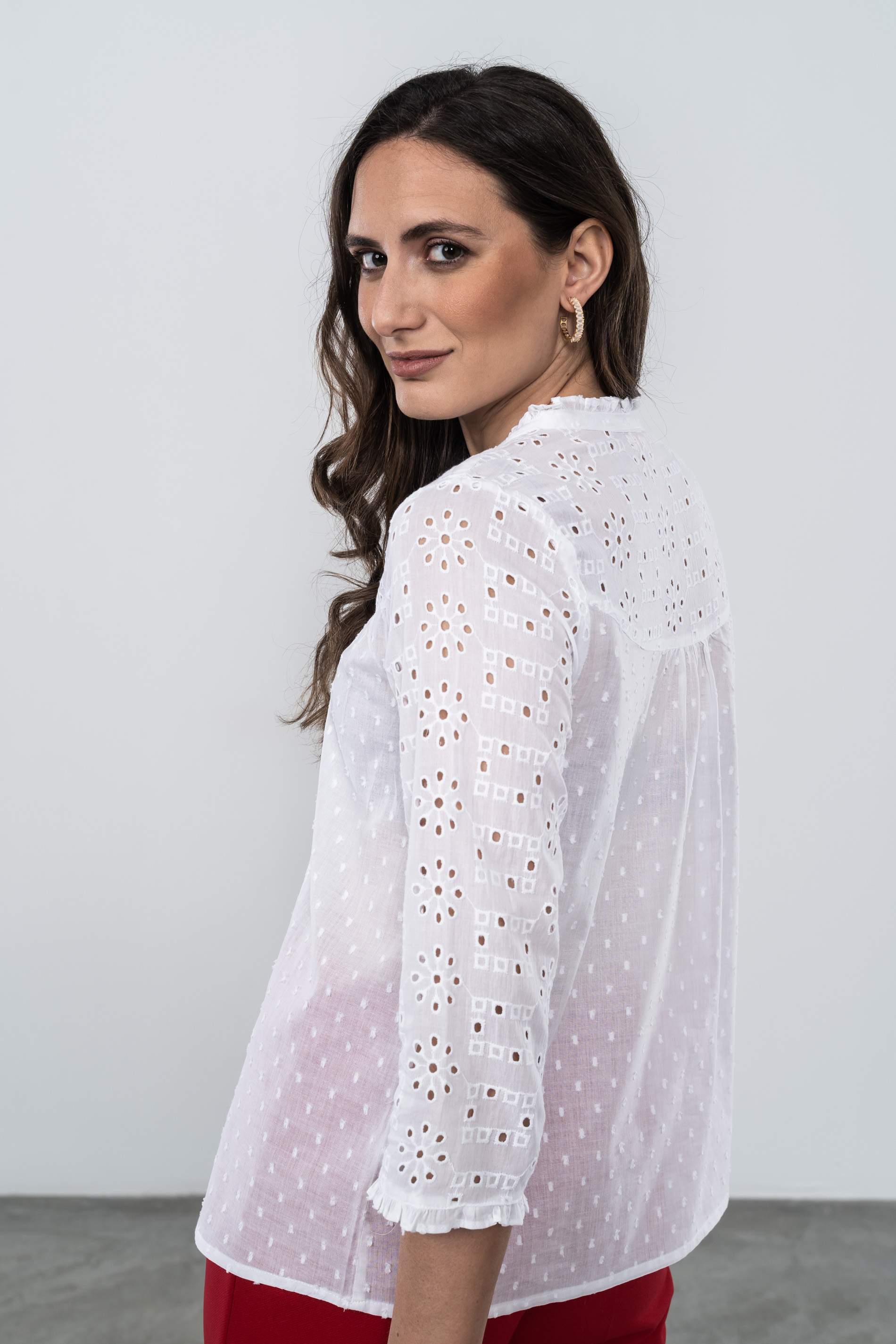 BLUSA TEJIDO PERFORADO BLANCO