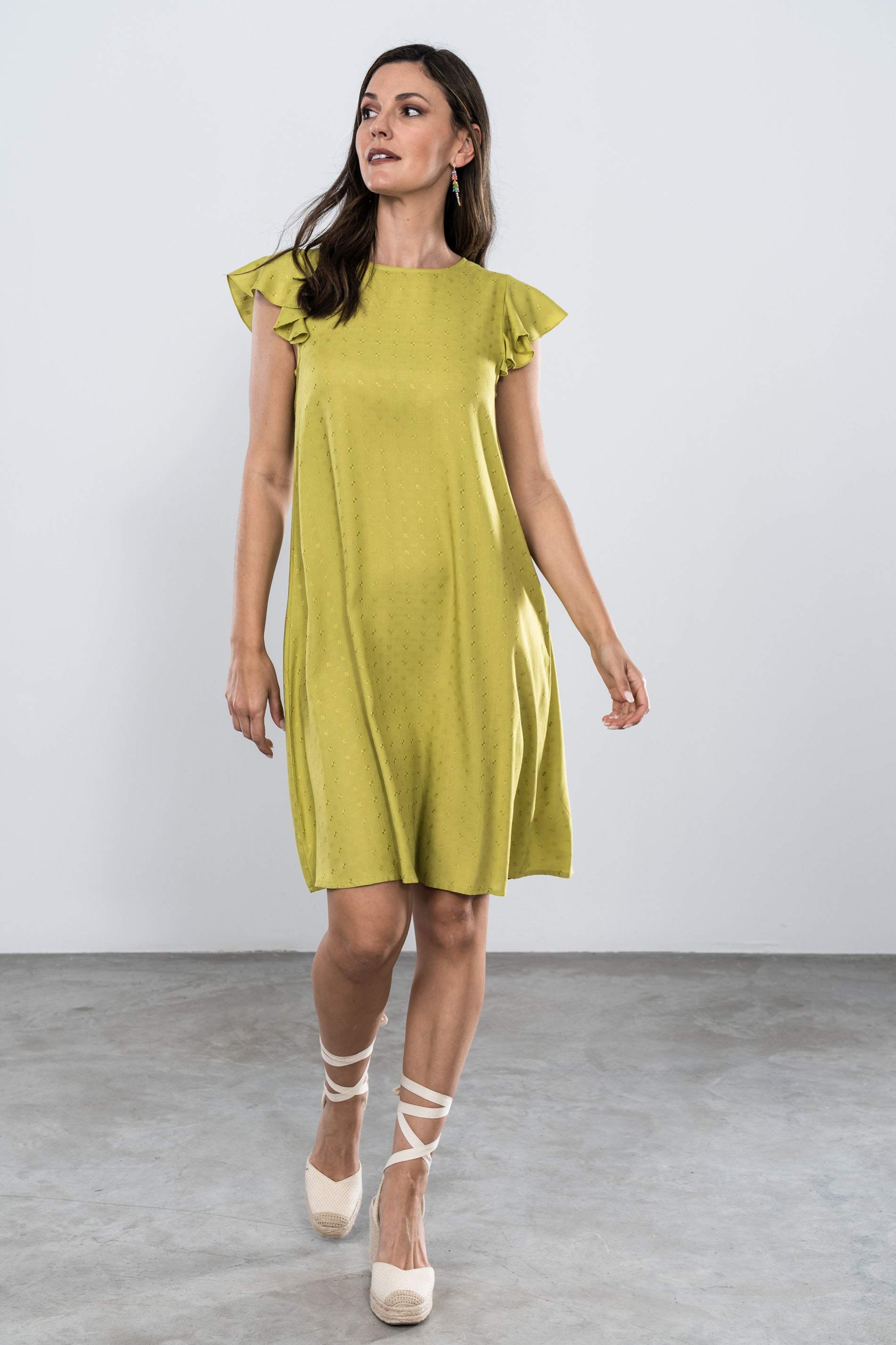 VESTIDO MANGA CAPAS PISTACHO