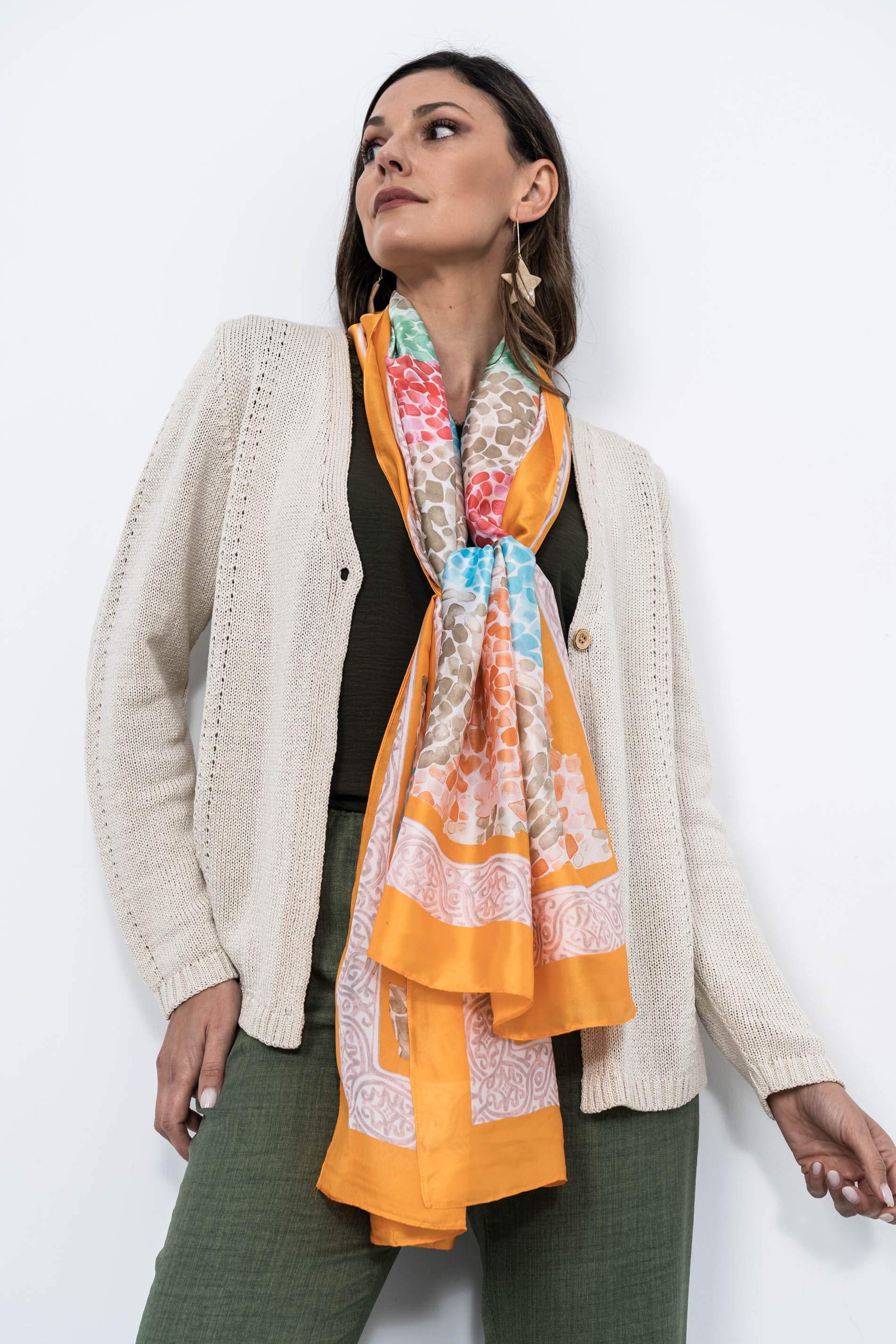 FOULARD EFECTO SEDA MOSAICO MANDARINA