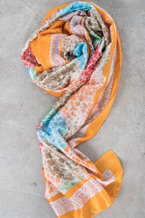 FOULARD EFECTO SEDA MOSAICO MANDARINA