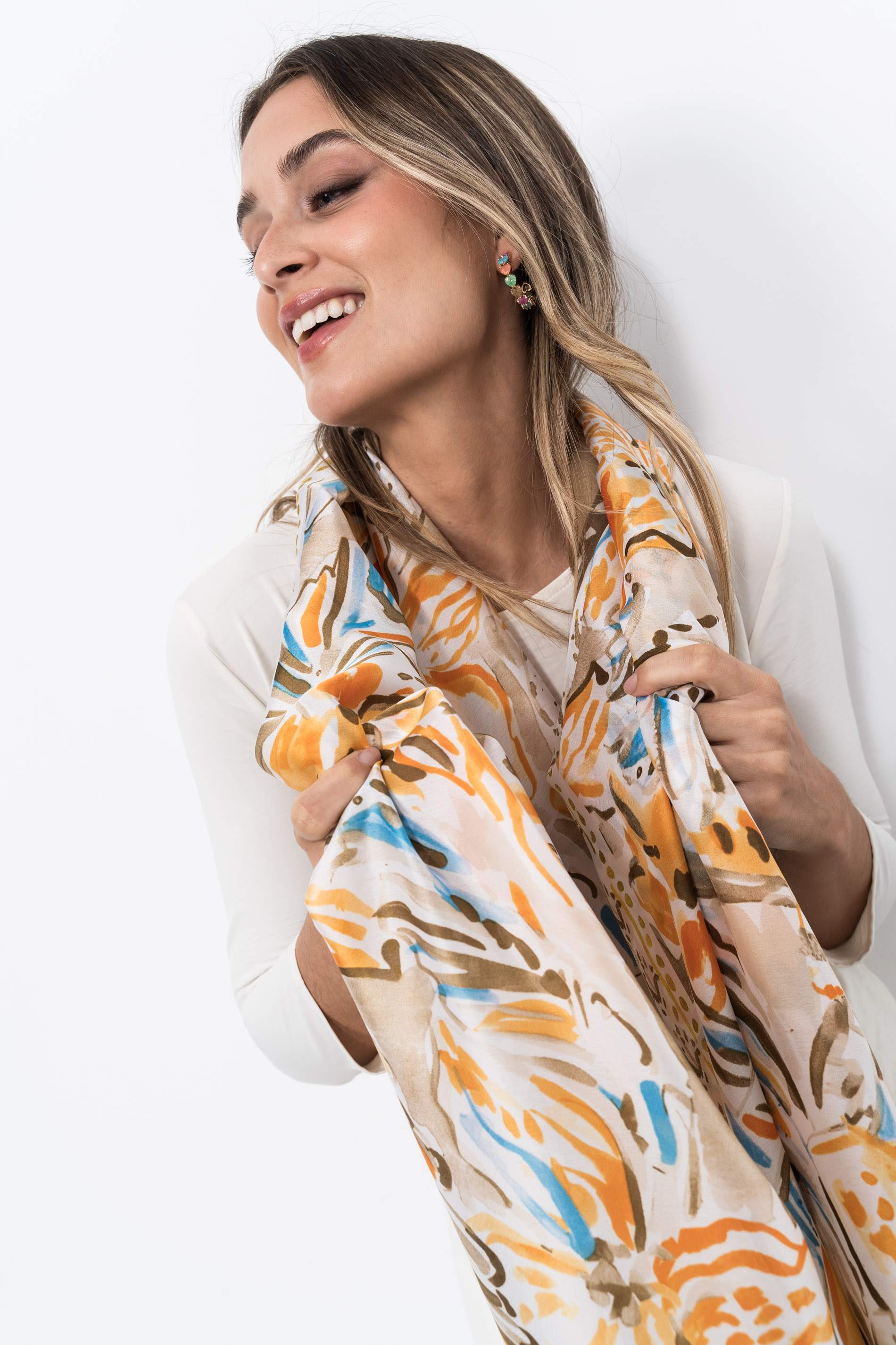 FOULARD EFECTO SEDA ACUARELAS BEIGE