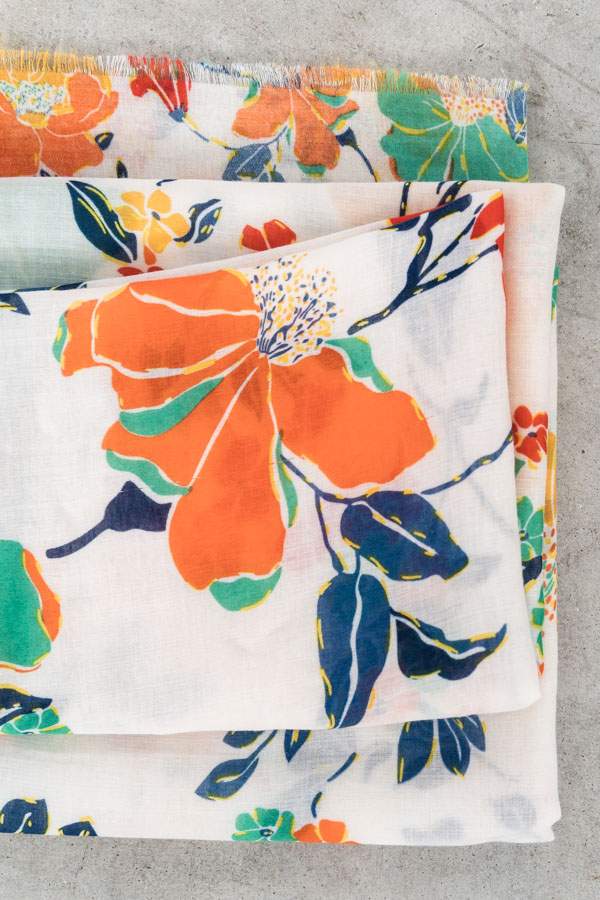 FOULARD FLOR HOJAS AZUL