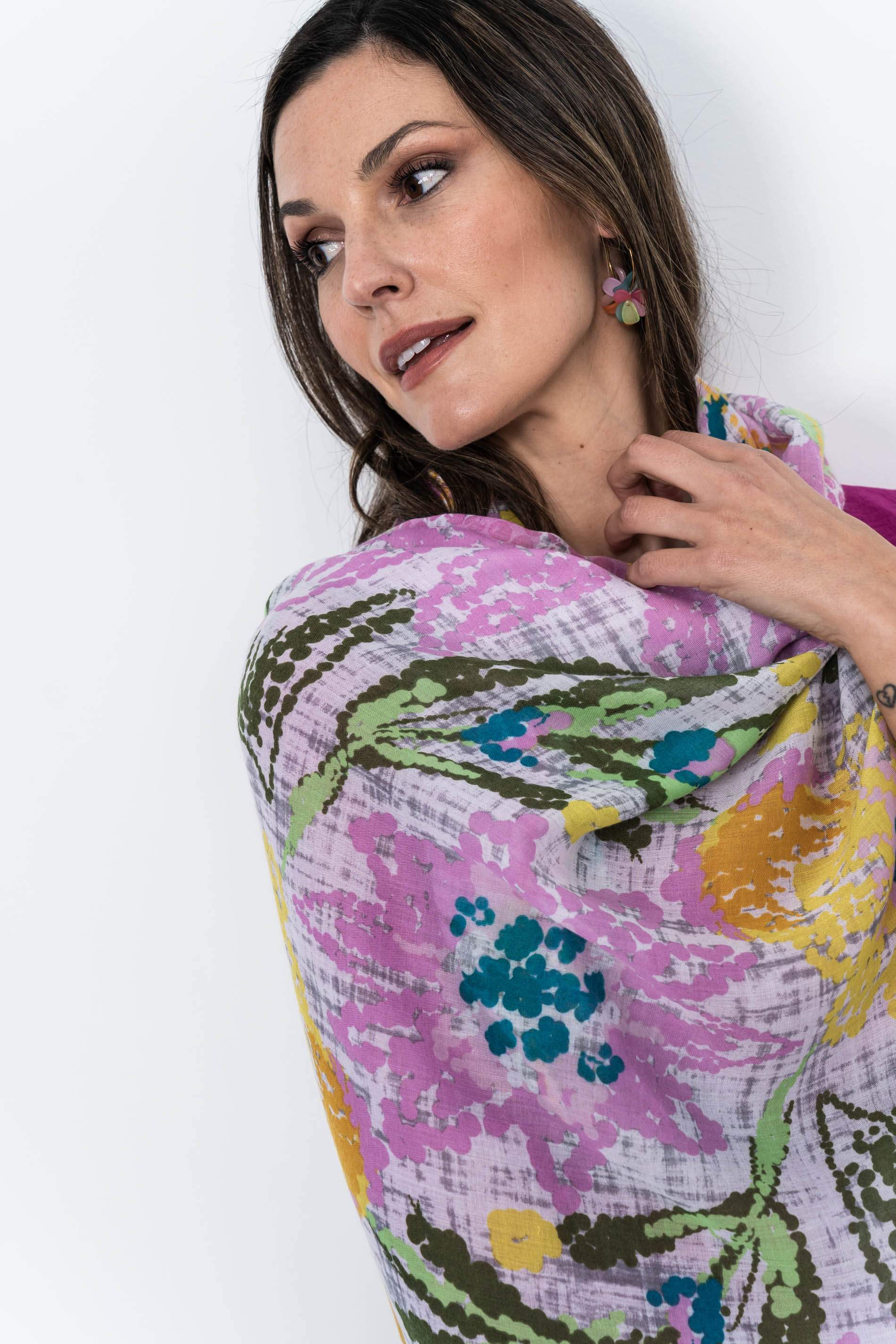 FOULARD MANCHAS FLOR ROSA