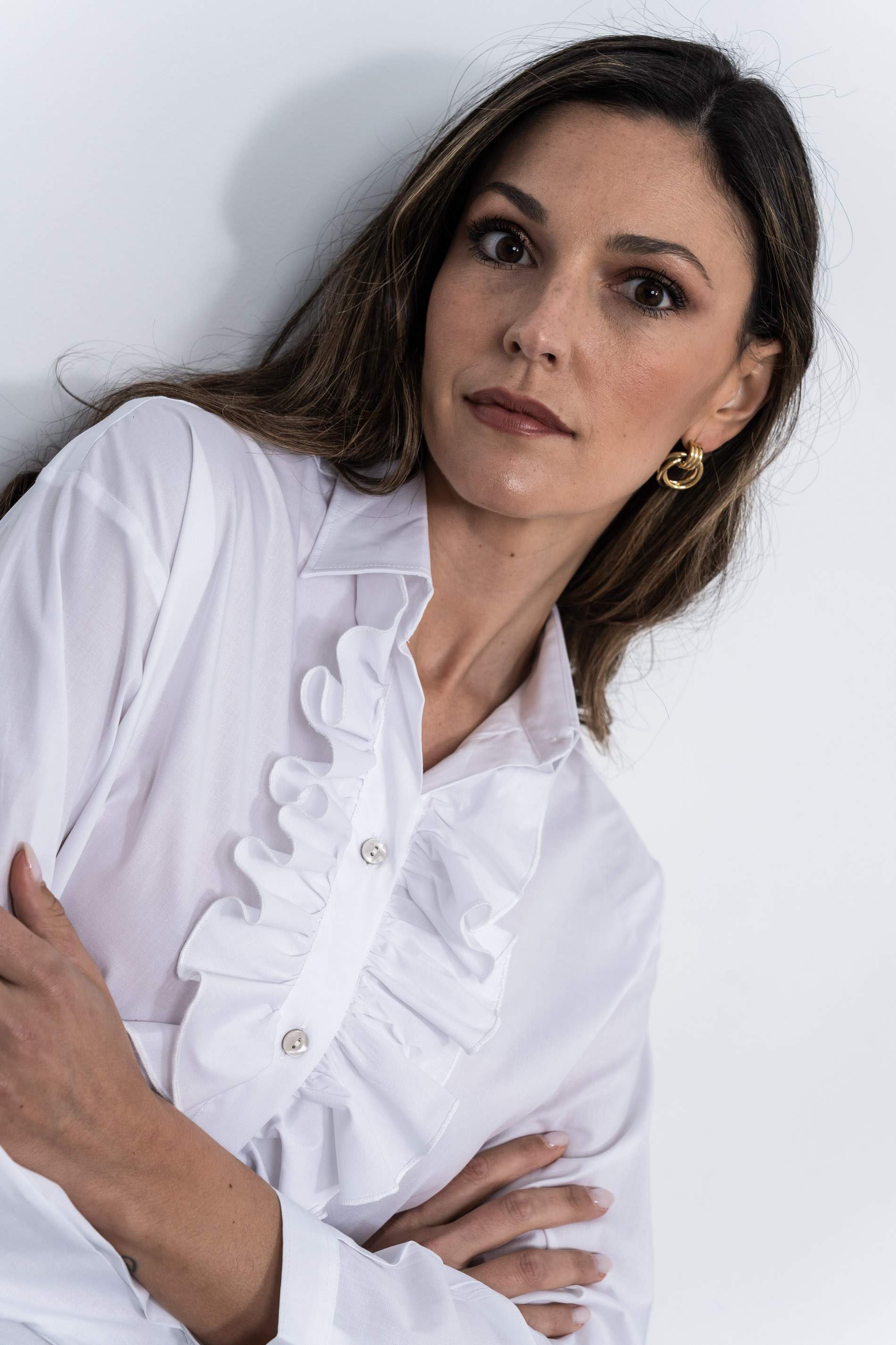 CAMISA VOLANTE PECHERA