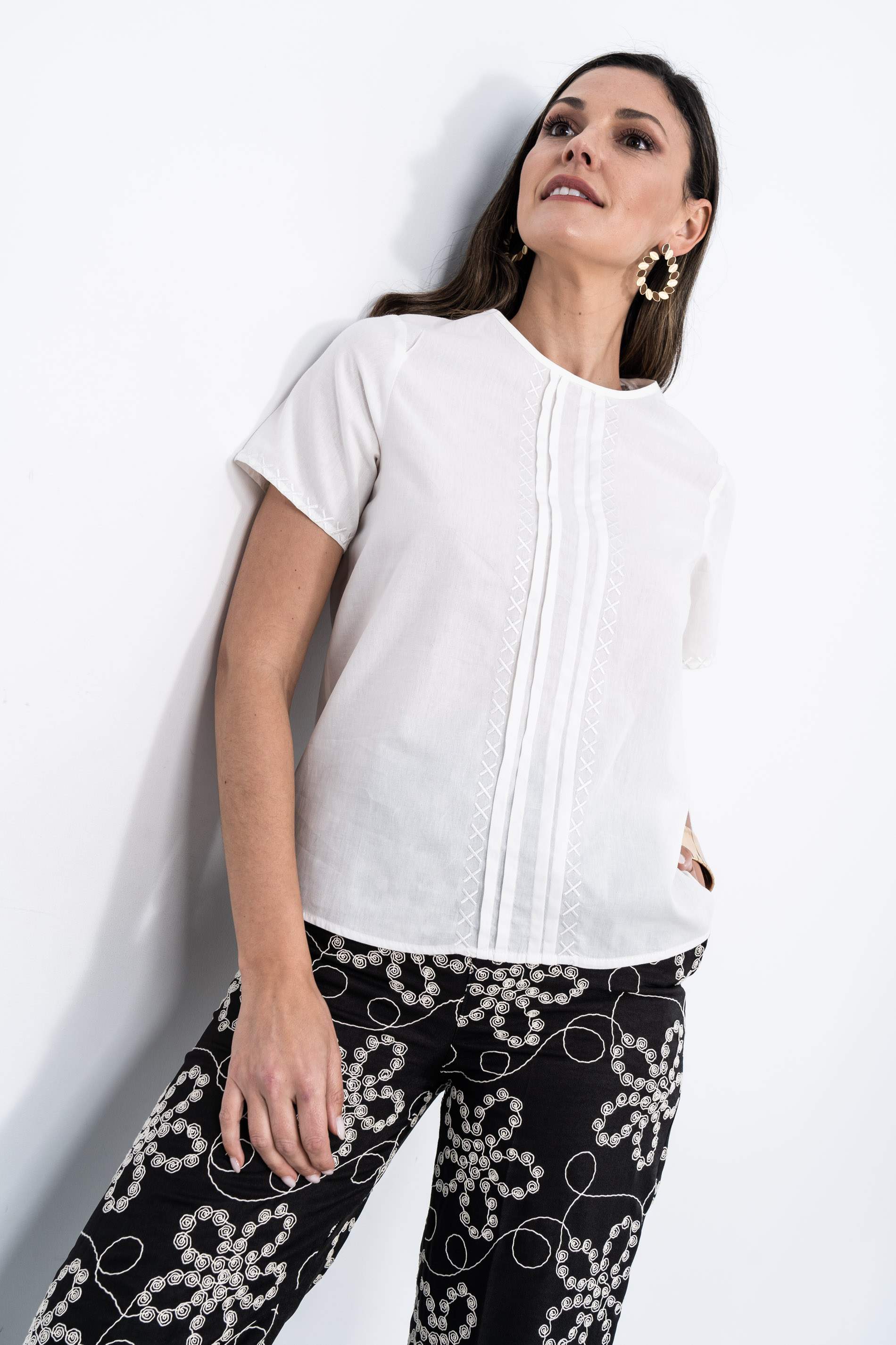 BLUSA BORDADO ASPAS