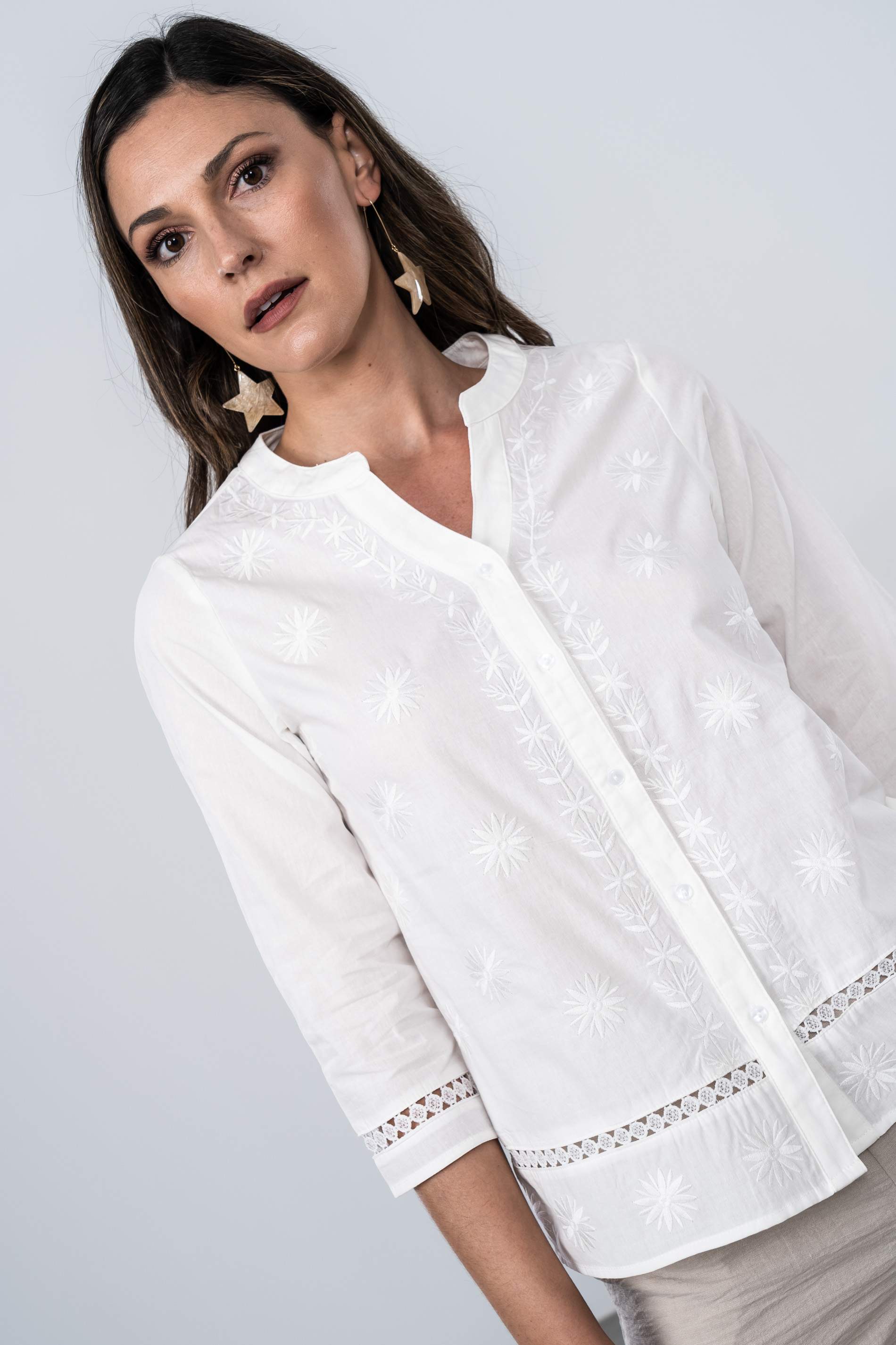 CAMISA BORDADA MANGA FRANCESA
