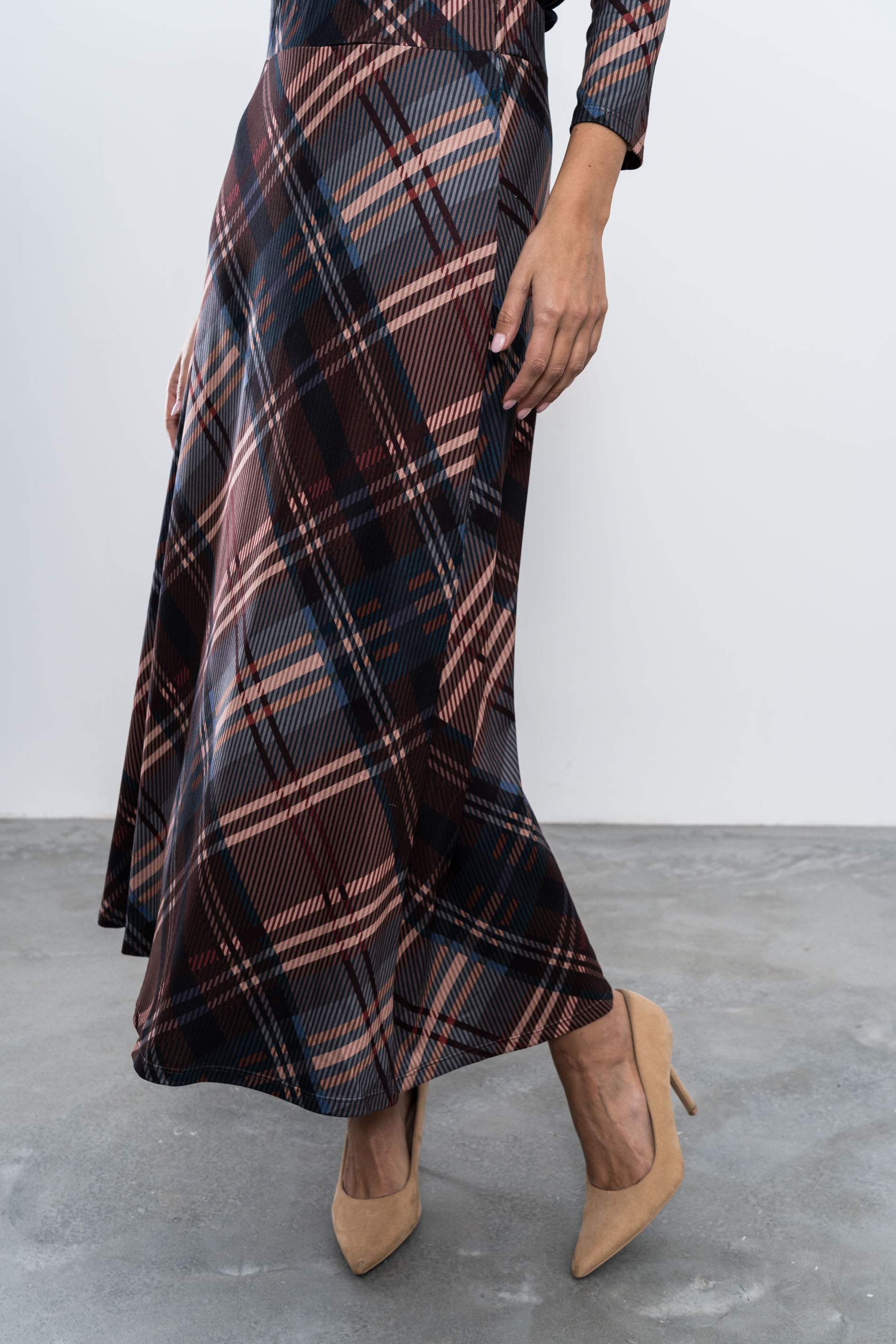 FALDA LARGA PUNTO CUADROS