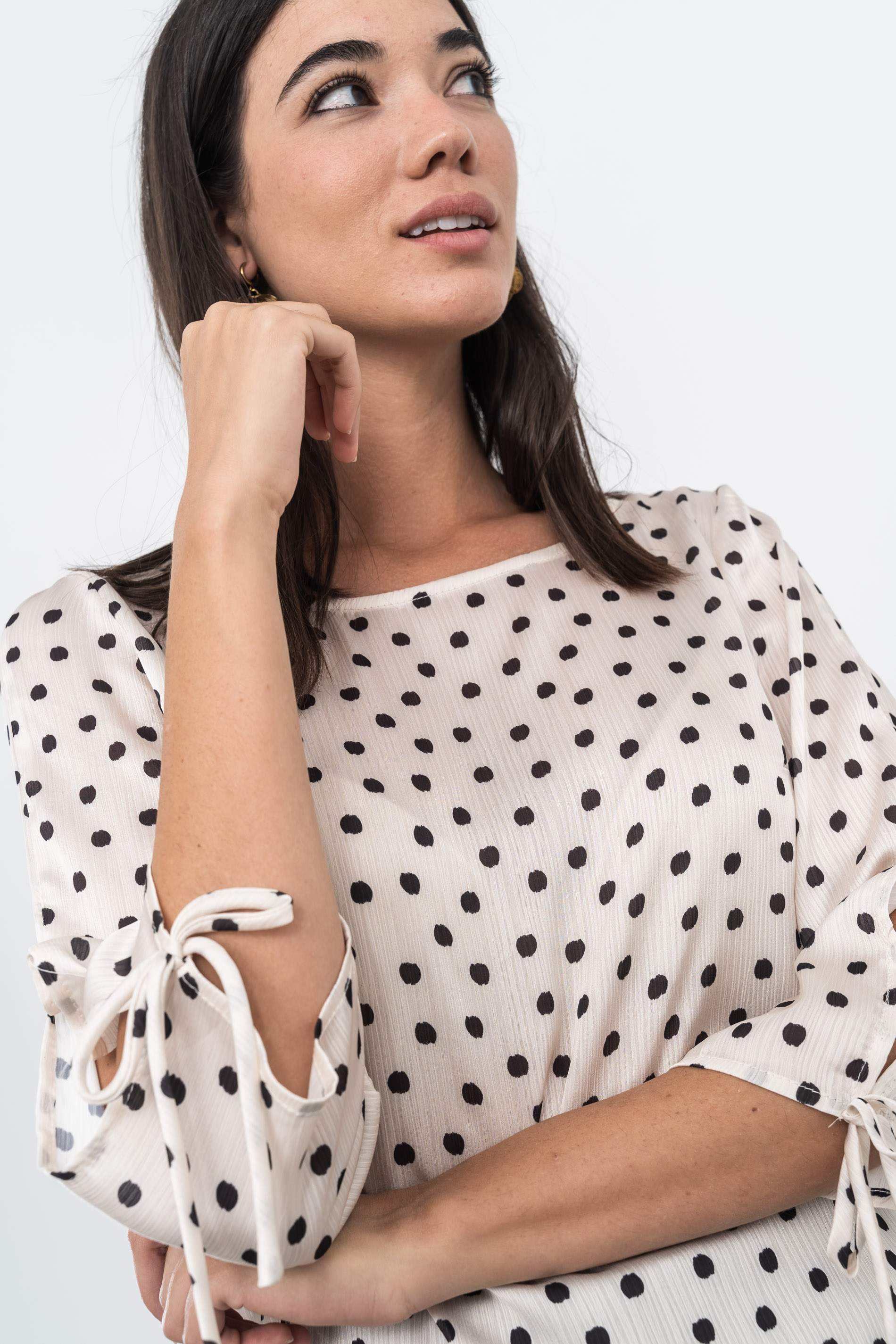 BLUSA LAZOS TOPO NEGRO