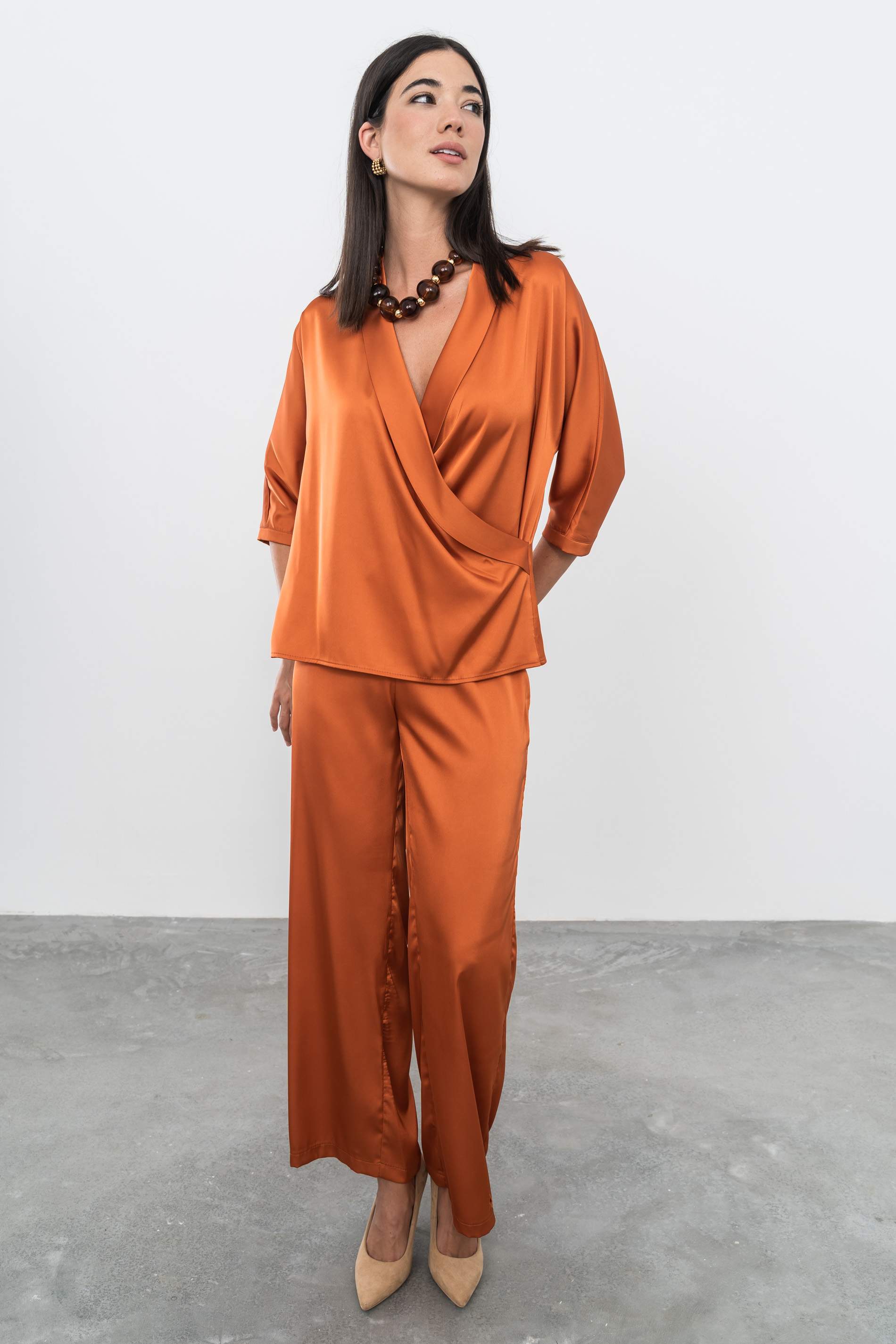 BLUSA SMOKING SATINADA CALDERA