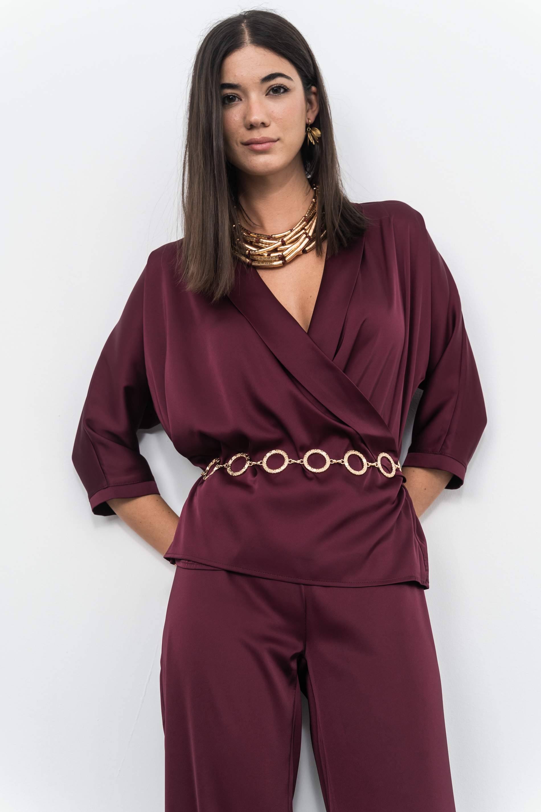 BLUSA SMOKING SATINADA GRANATE
