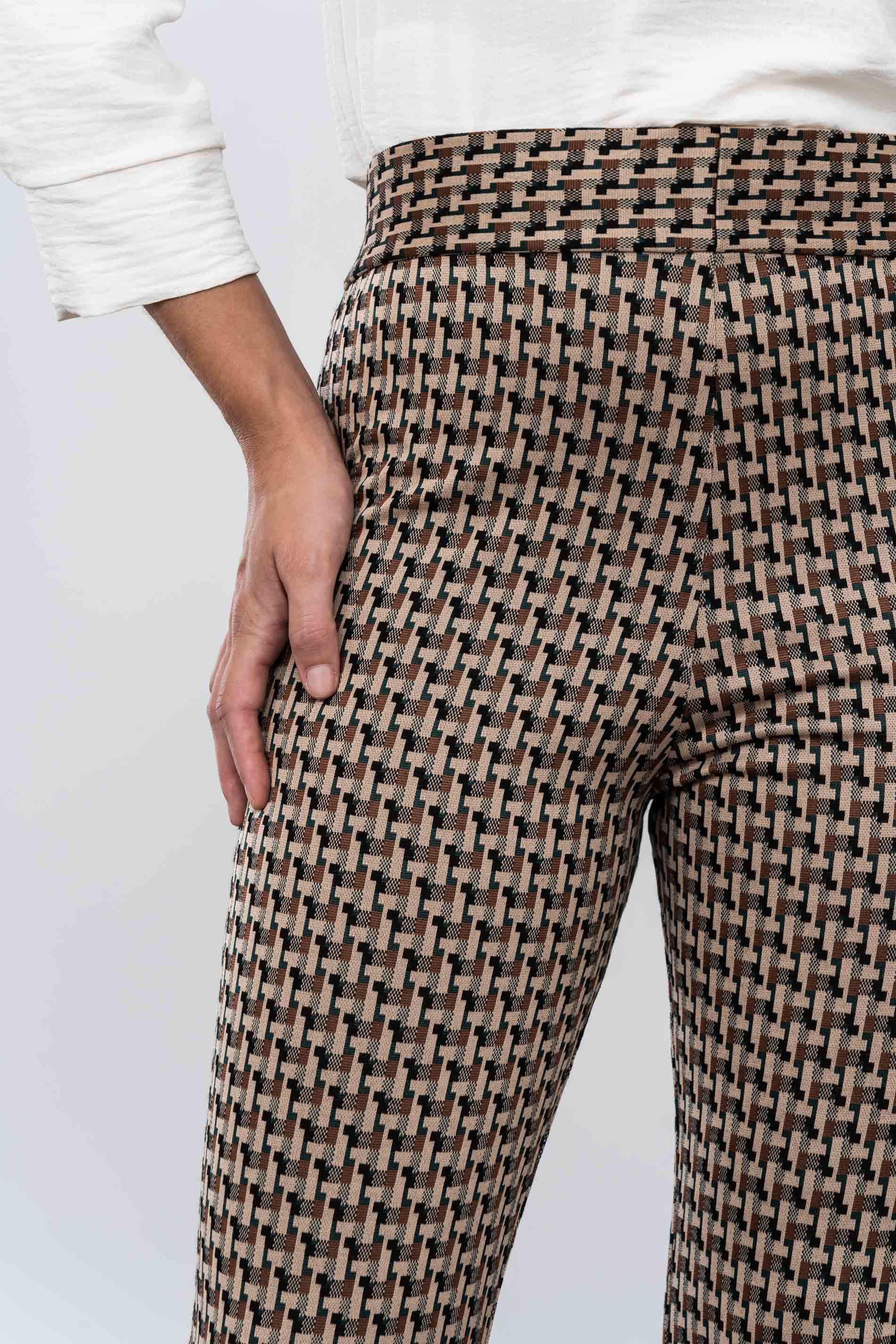 PANTALÓN JACQUARD GEOMÉTRICOS 
