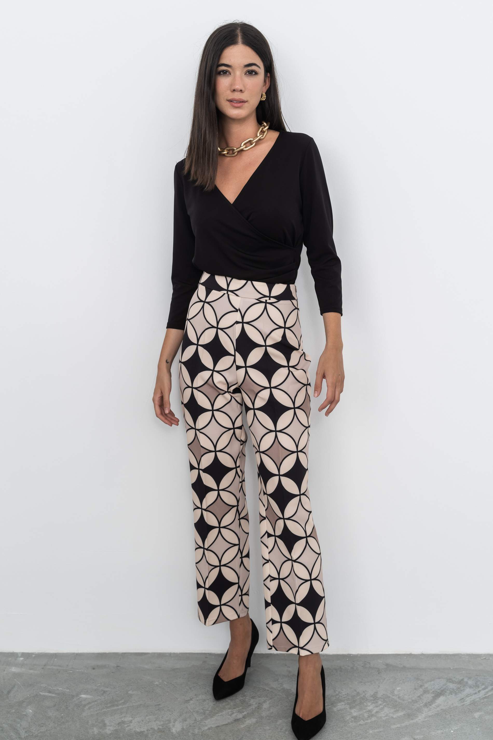 PANTALÓN ESTAMPADO CÍRCULOS NEGRO