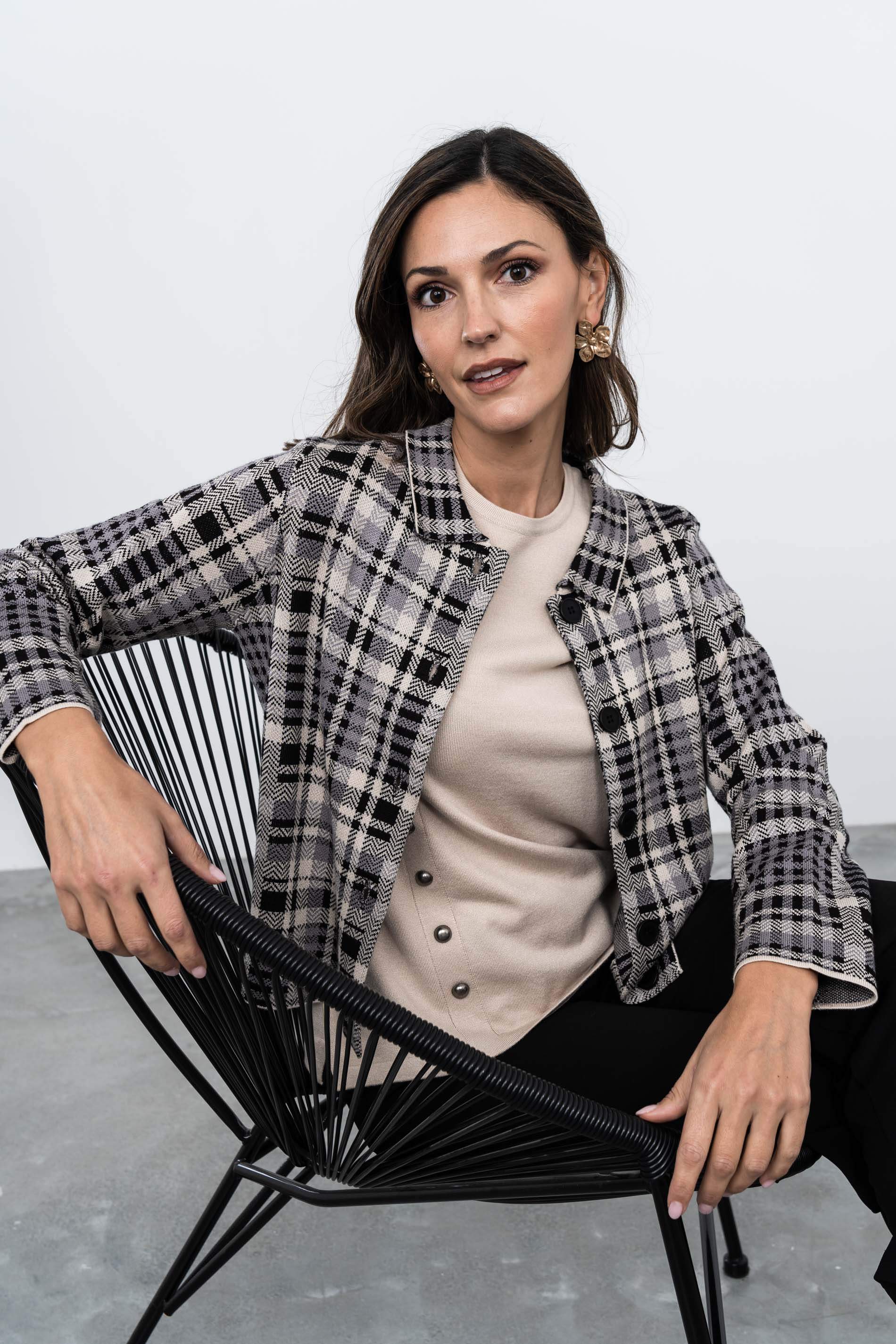 JERSEY DETALLE TACHAS ARENA