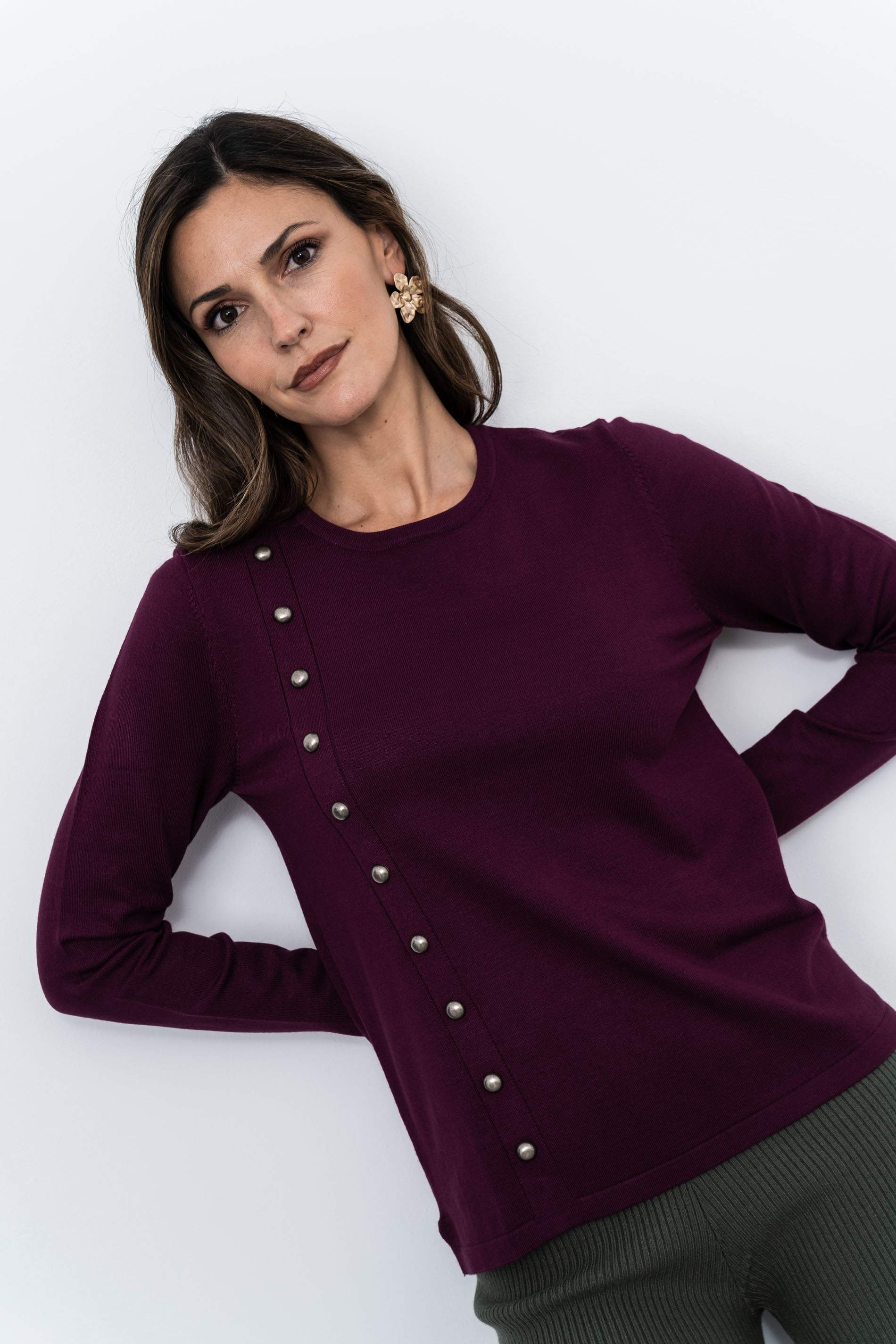 JERSEY DETALLE TACHAS BERENJENA