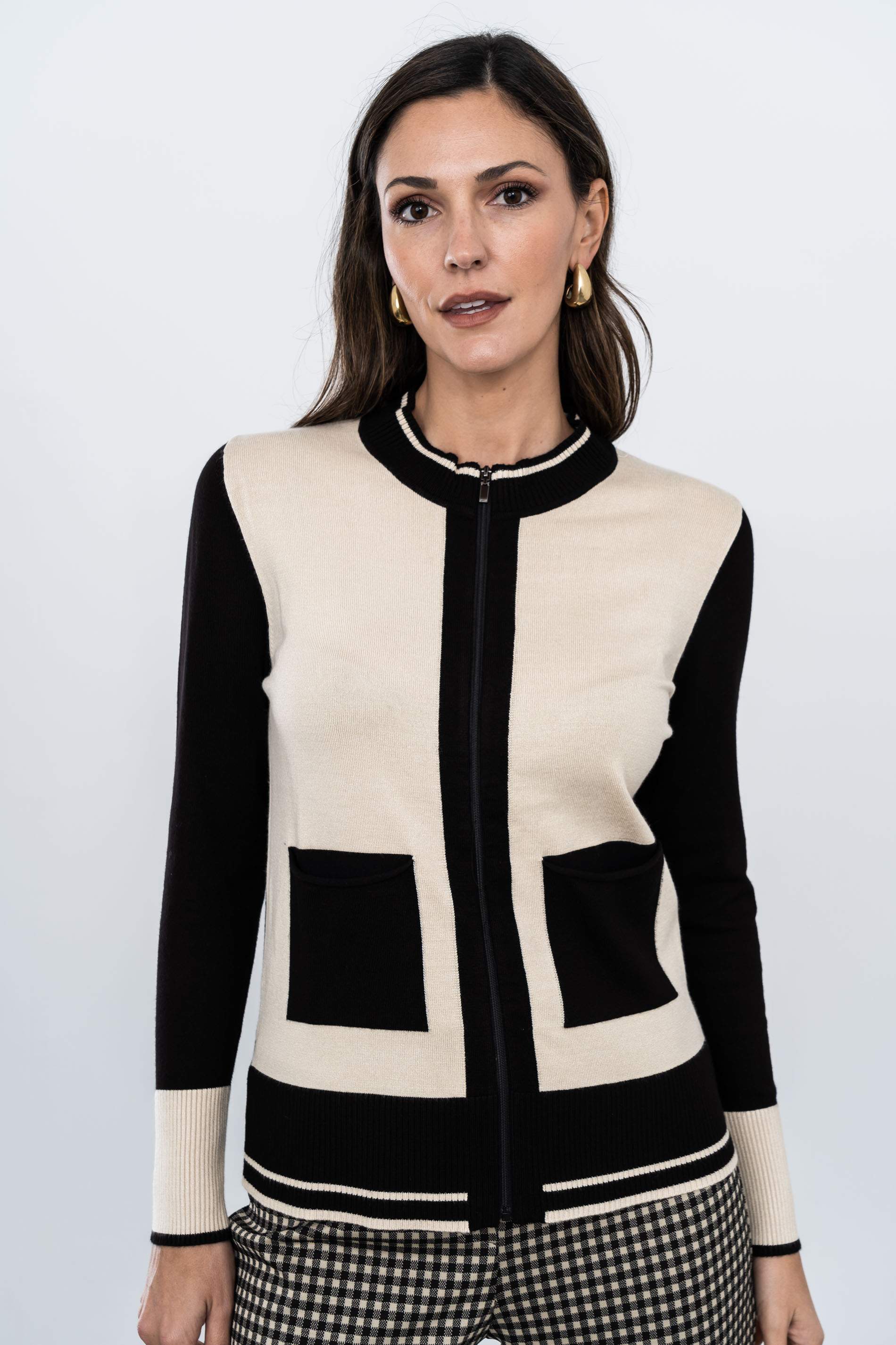 CHAQUETA CREMALLERA BLOSQUES NEGRO