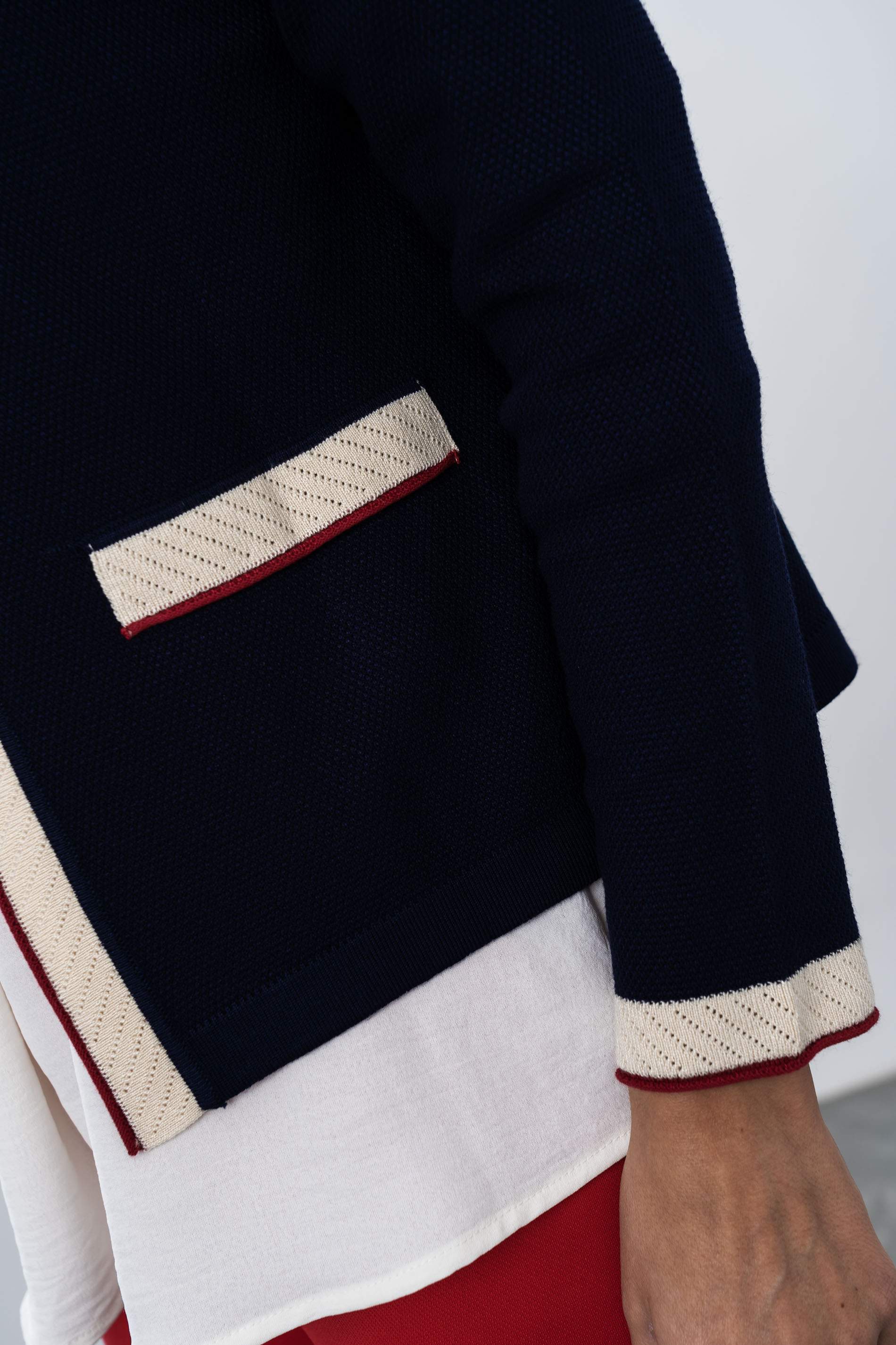 CHAQUETA VIVOS COMBINADOS MARINO