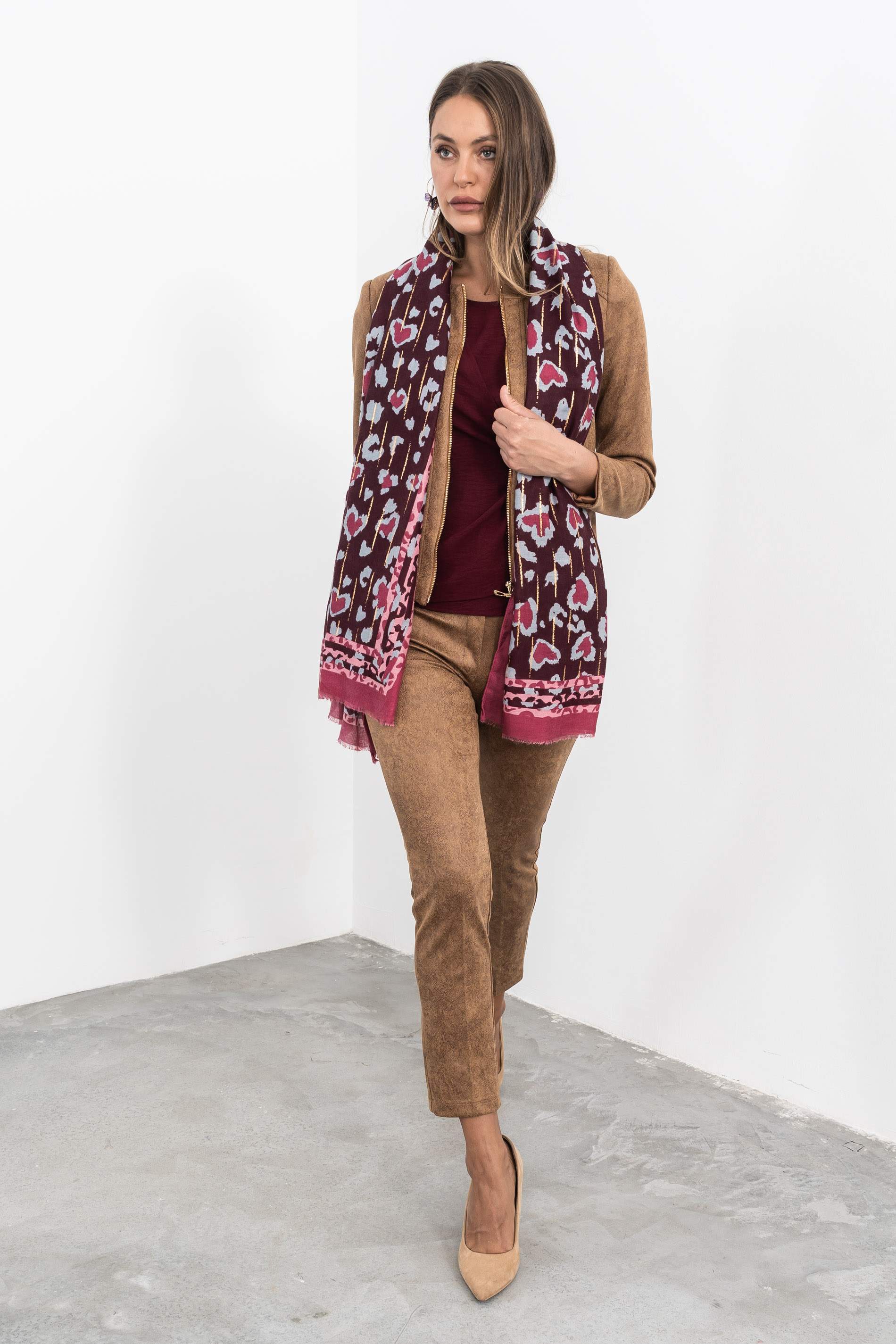 PANTALÓN EFECTO PIEL CAMEL