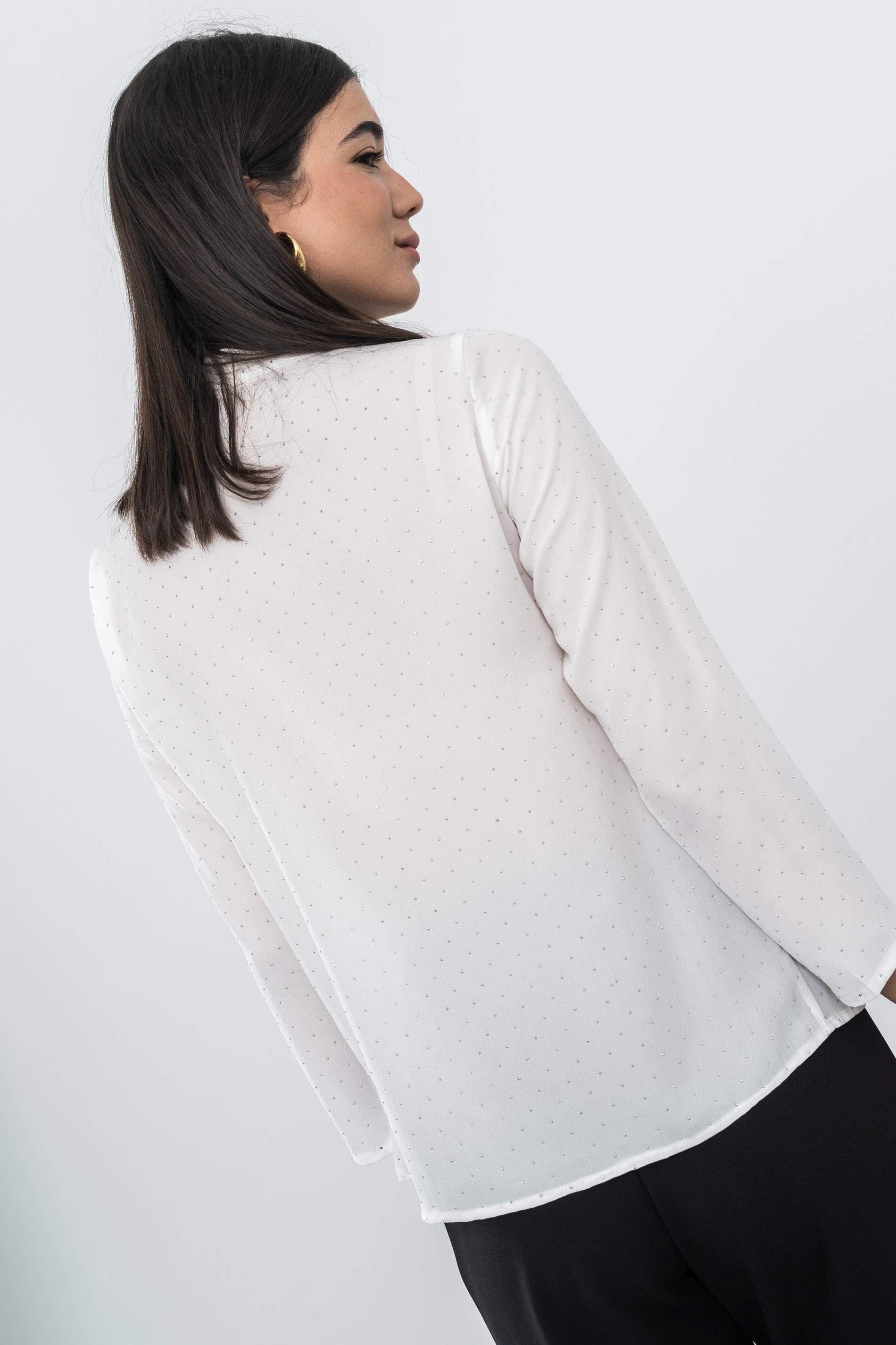 BLUSA LAZADA TACHAS BLANCO