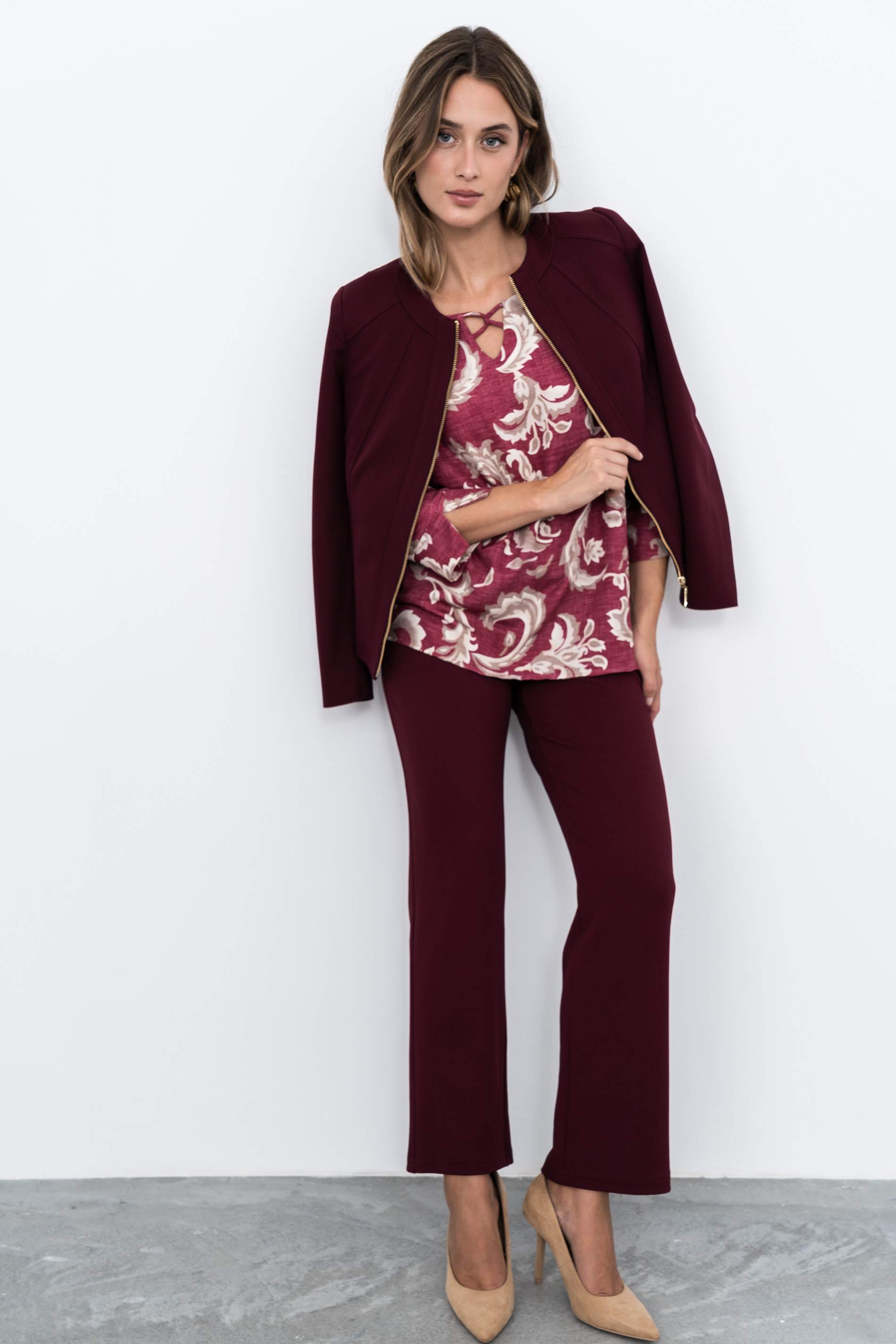 BLUSA CRUCETA ESTAMPADA BURDEOS