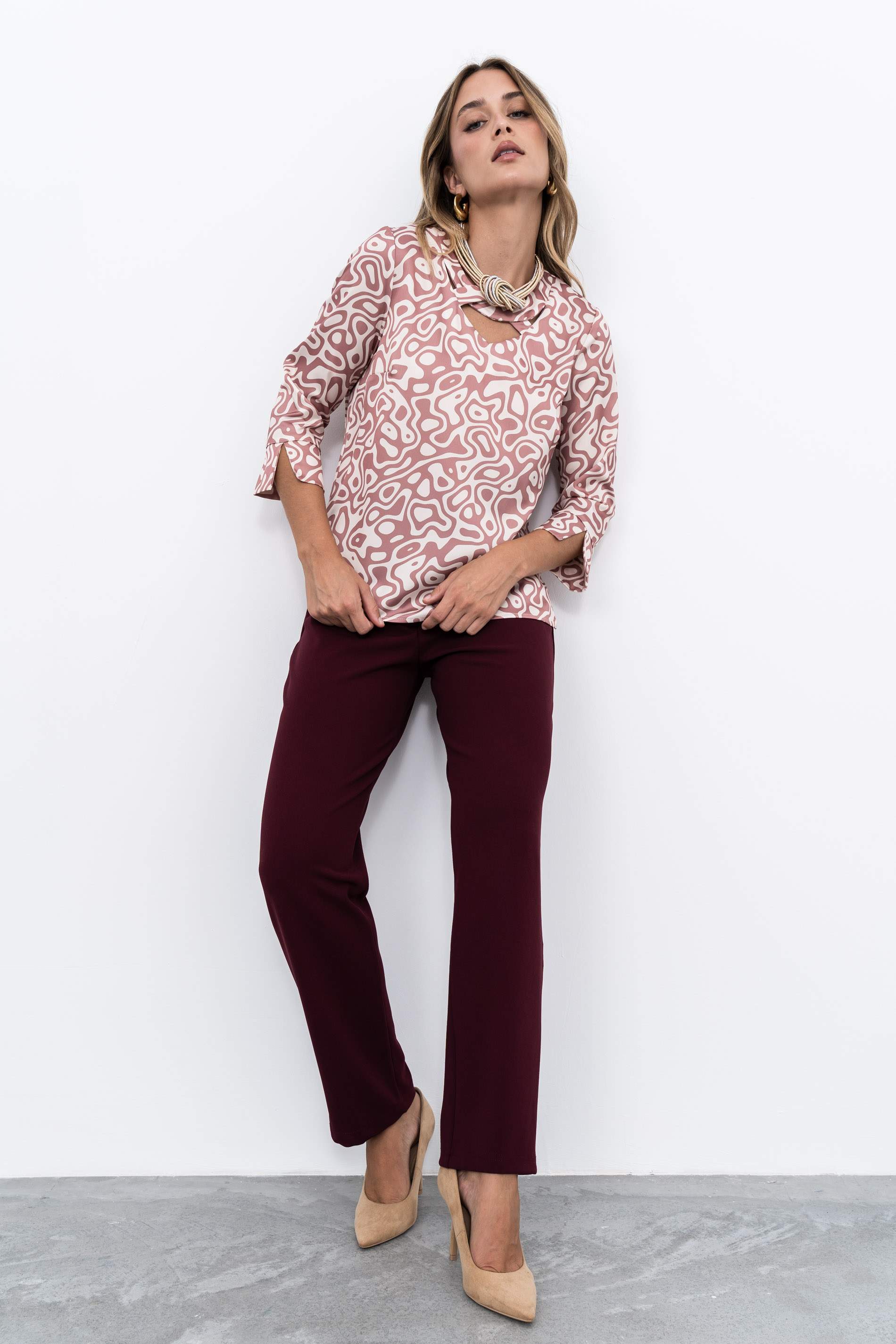 BLUSA CRUCETA CUELLO BICOLOR NUDE