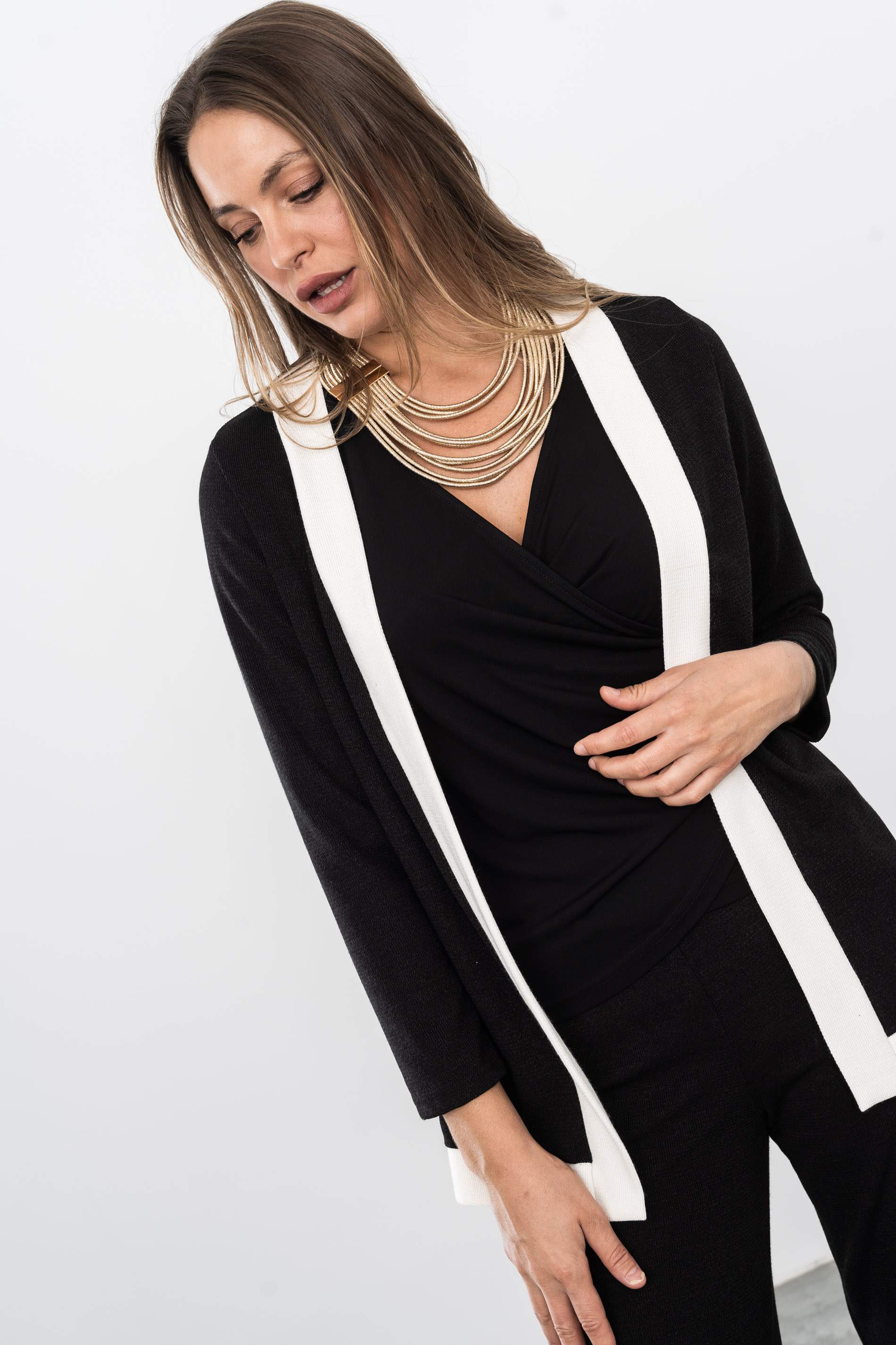 CHAQUETA PUNTO TEXTURA BICOLOR NEGRO