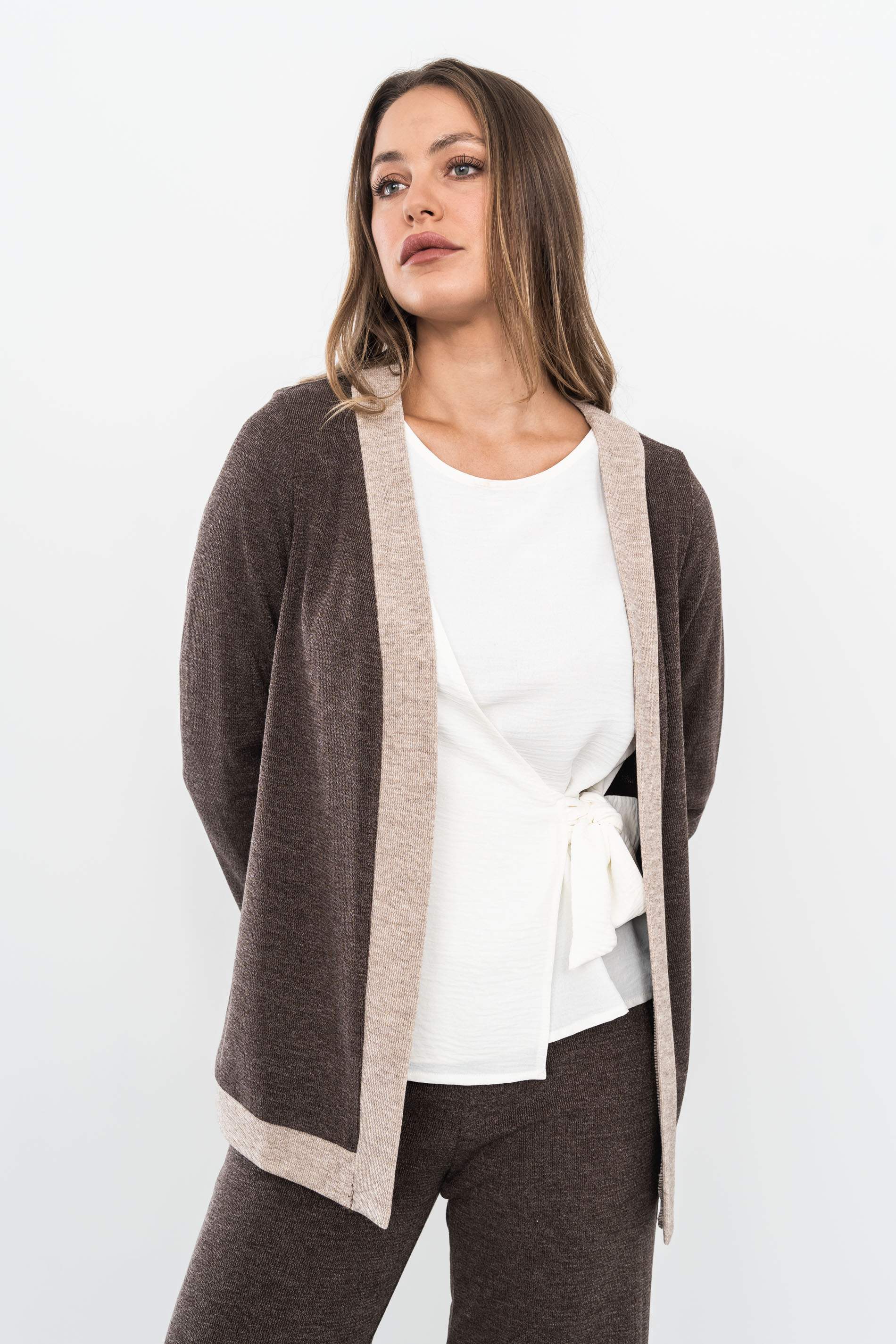 CHAQUETA PUNTO TEXTURA BICOLOR CHOCOLATE