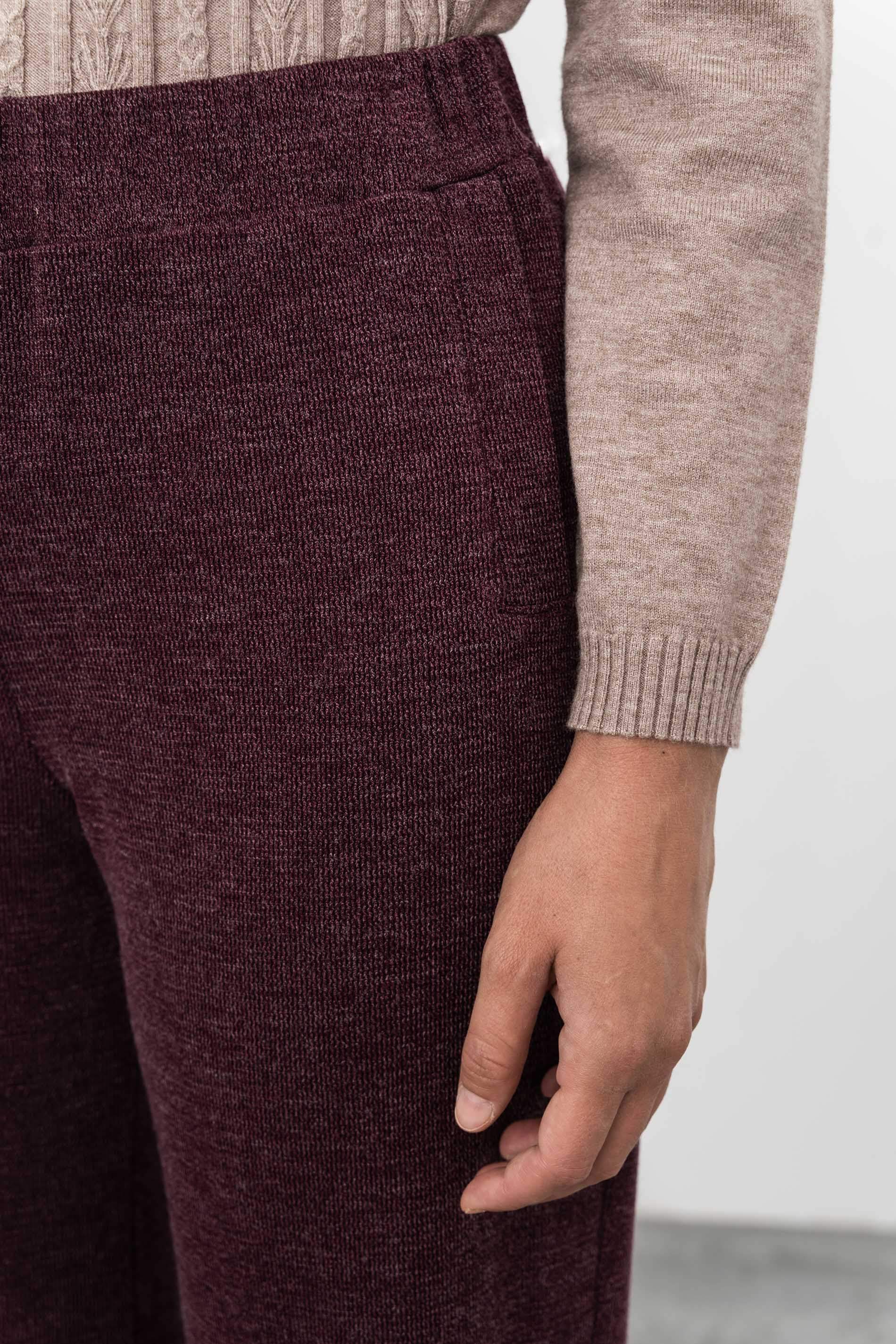 PANTALÓN PUNTO TEXTURA BURDEOS