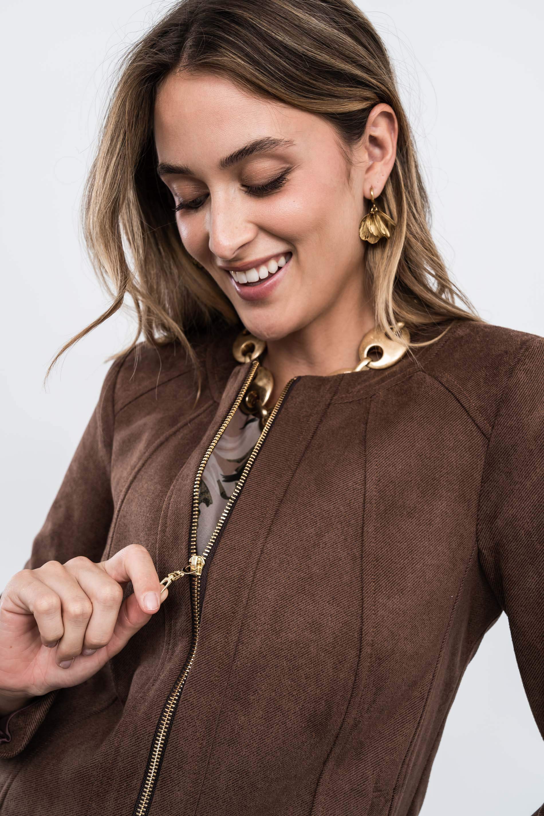 CHAQUETA CORTES TACTO SUAVE