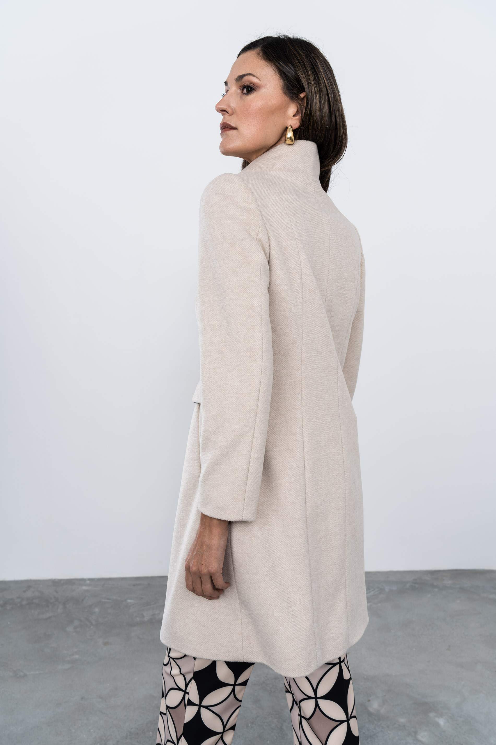 ABRIGO COSTADILLO BOLSILLOS BEIGE