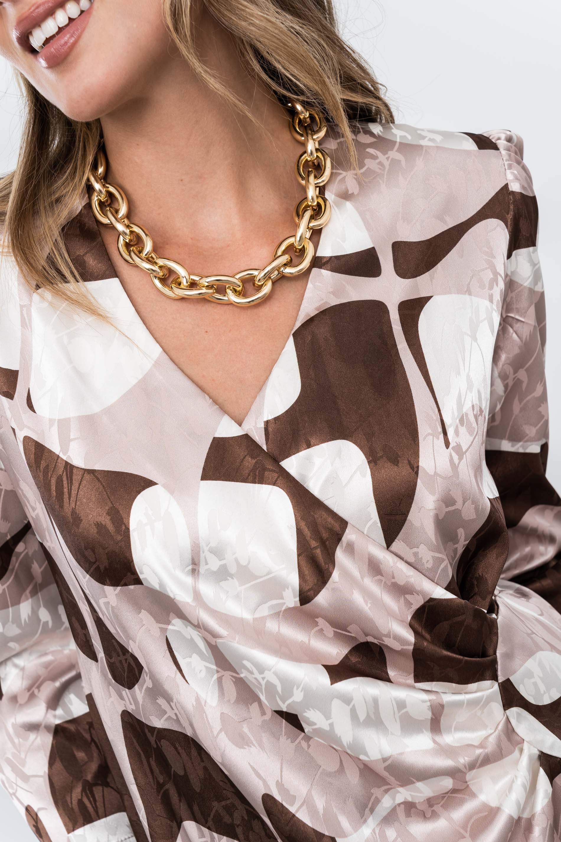 BLUSA RECOGIDO SATINADO MARRÓN