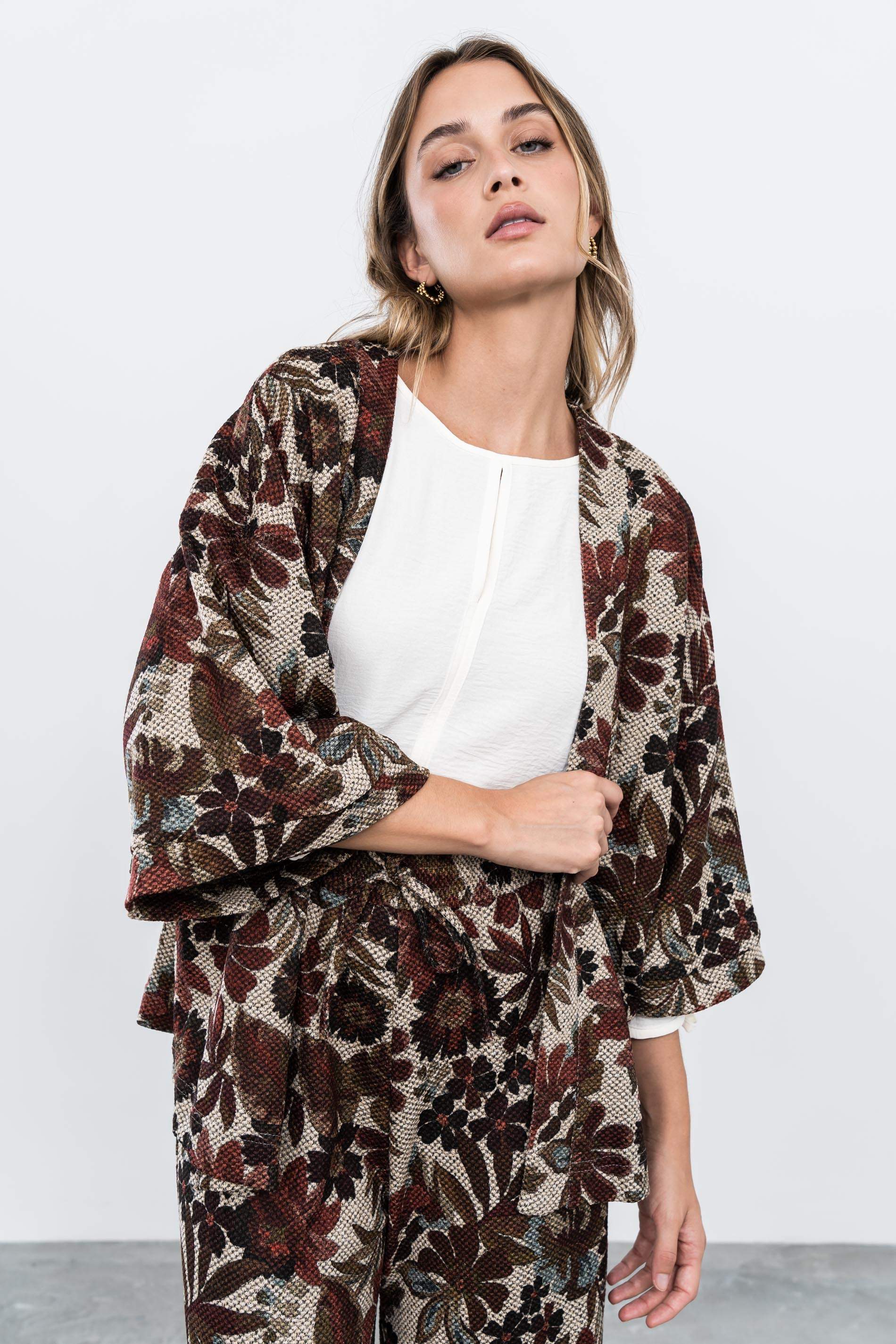 KIMONO PUNTO FLORES